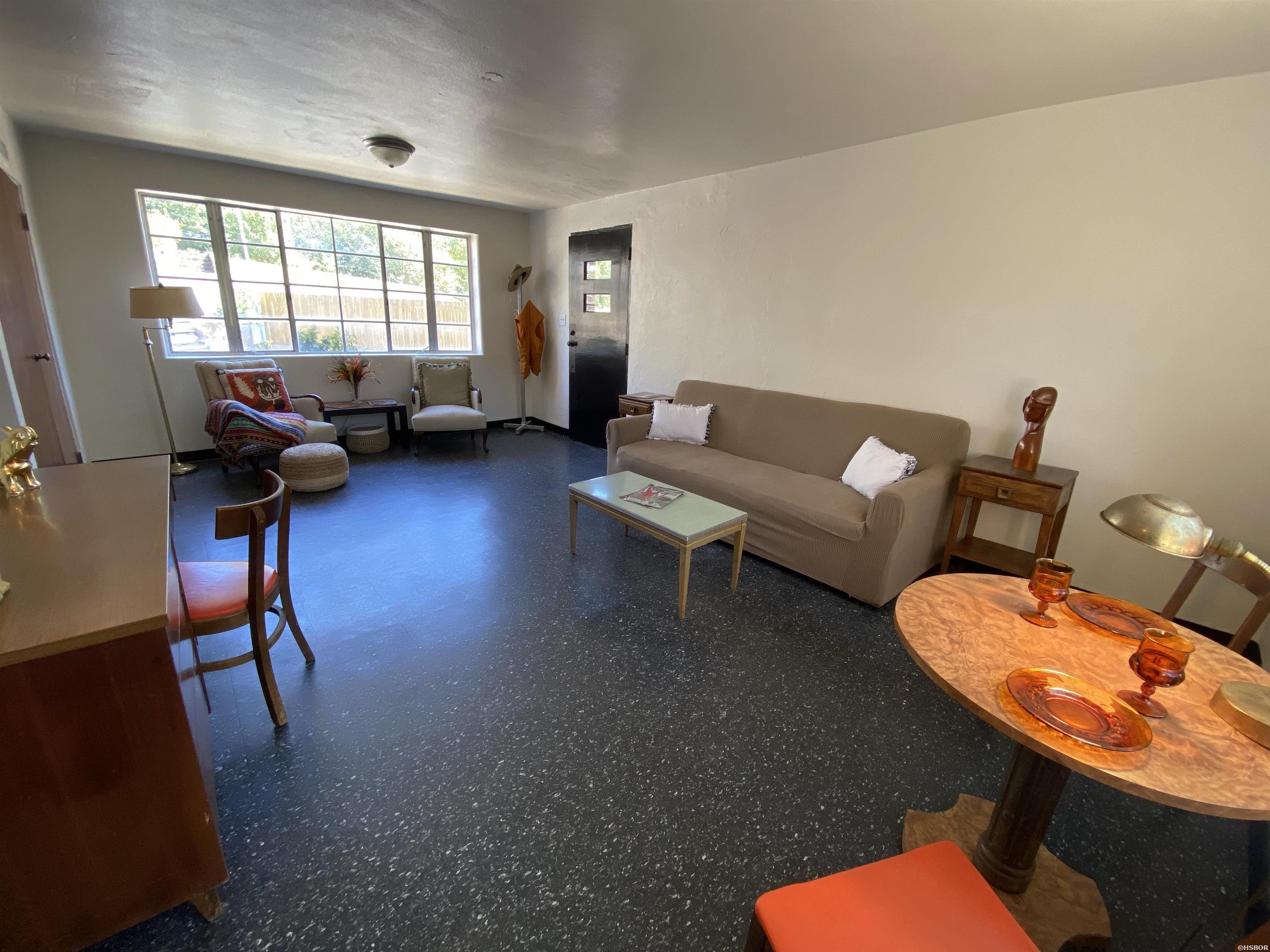 1007 Park Avenue Property Photo 5