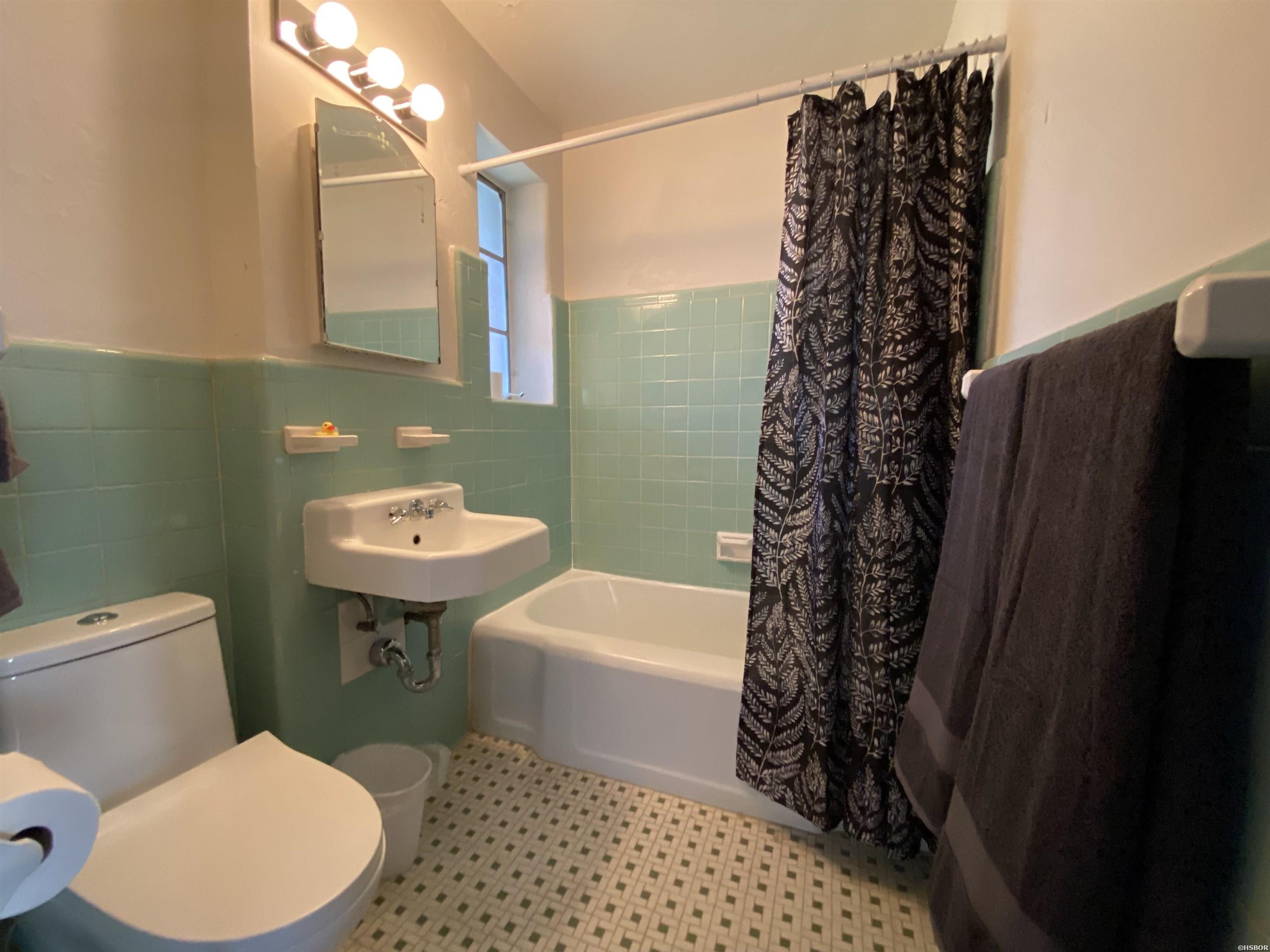 1007 Park Avenue Property Photo 8