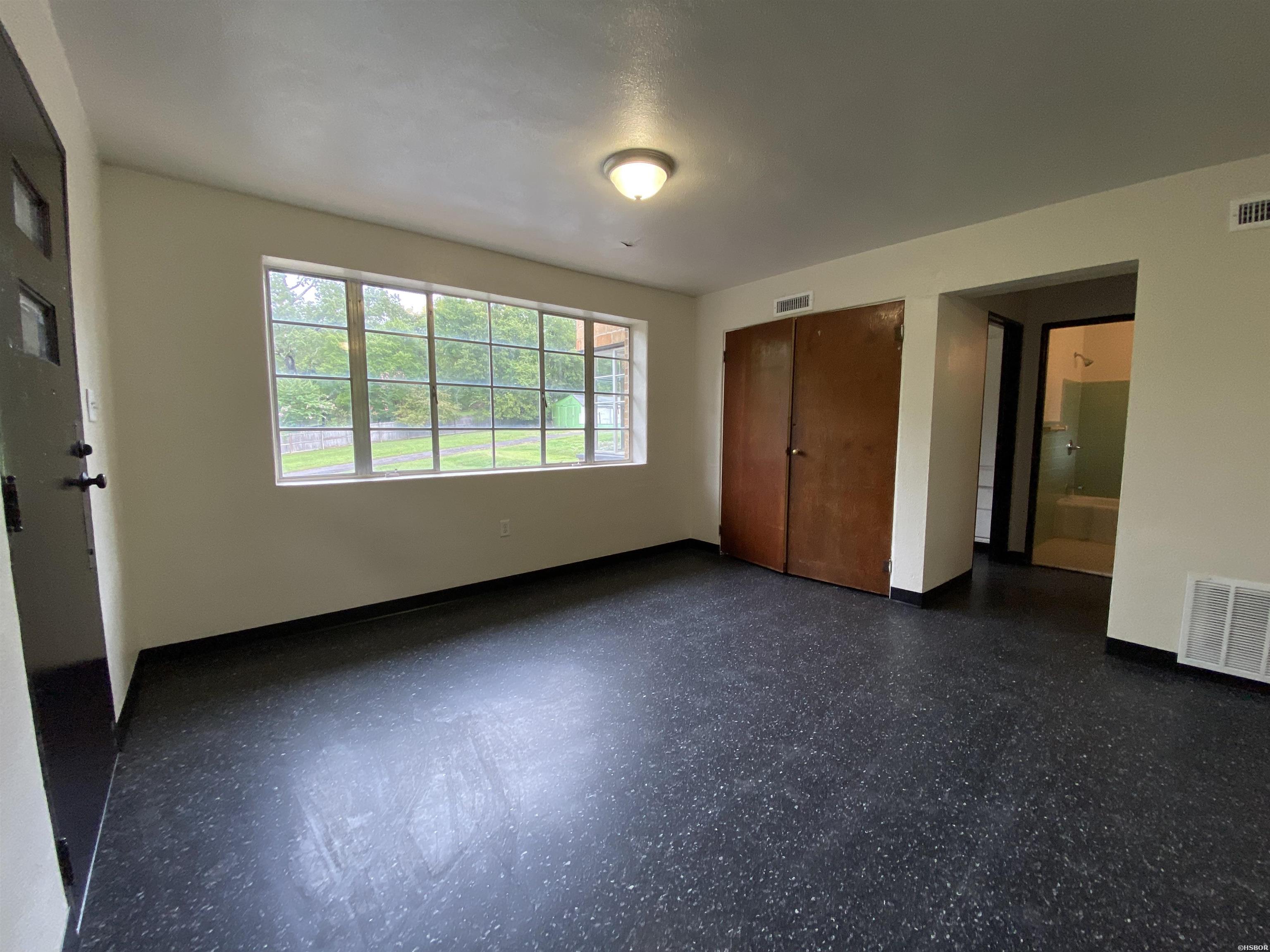 1007 Park Avenue Property Photo 22
