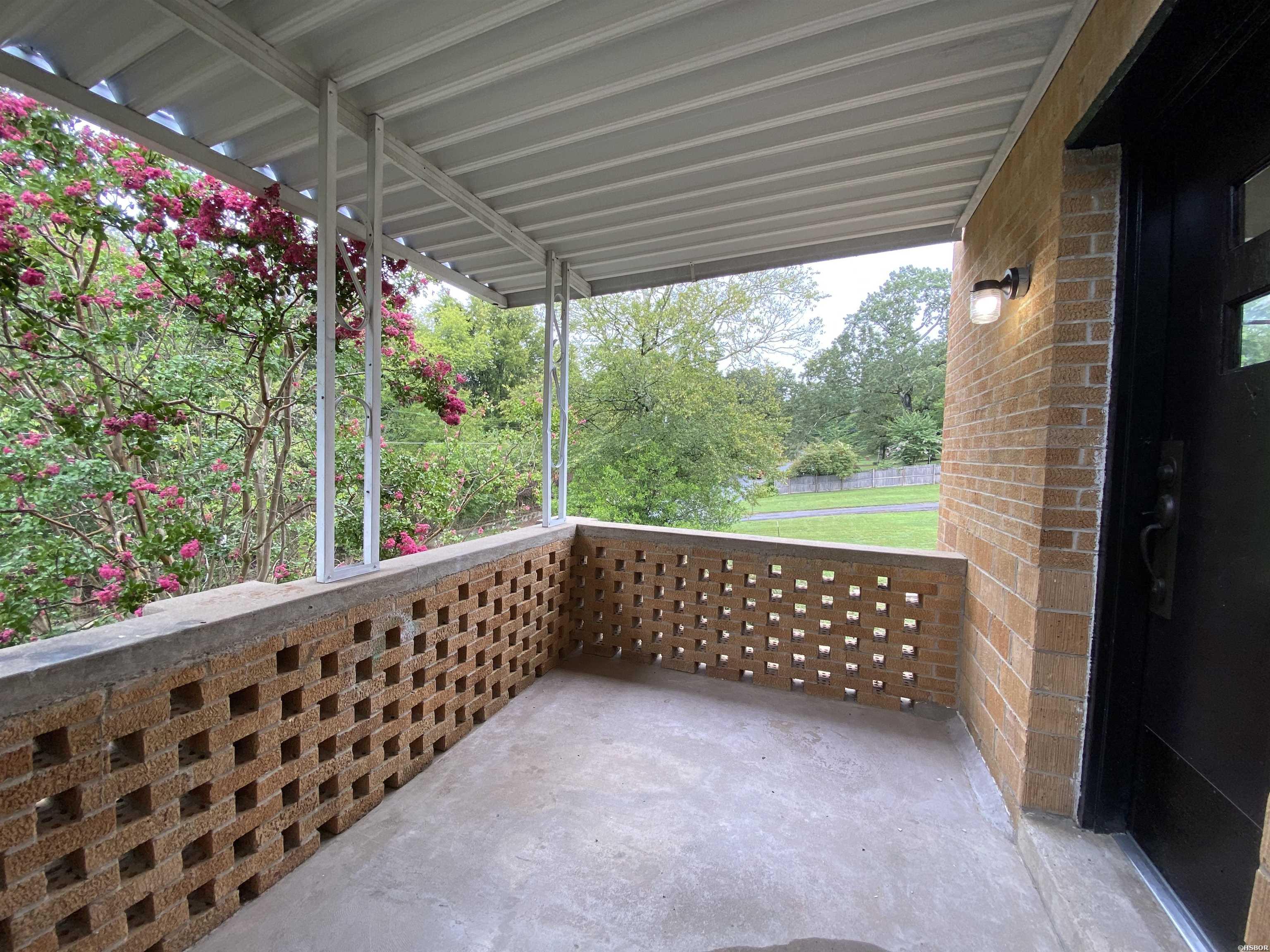 1007 Park Avenue Property Photo 33