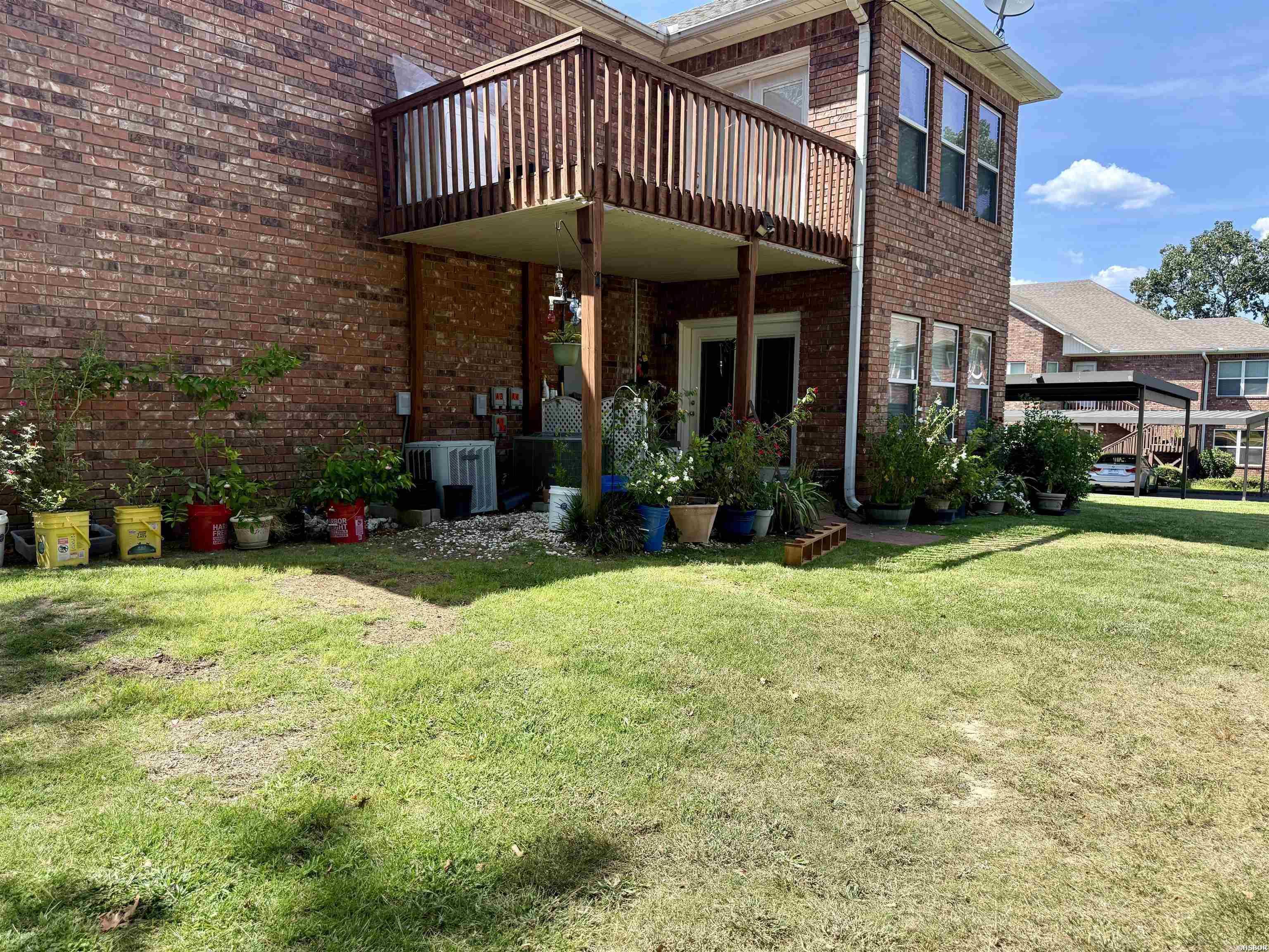 208 Southridge Lane Property Photo 11