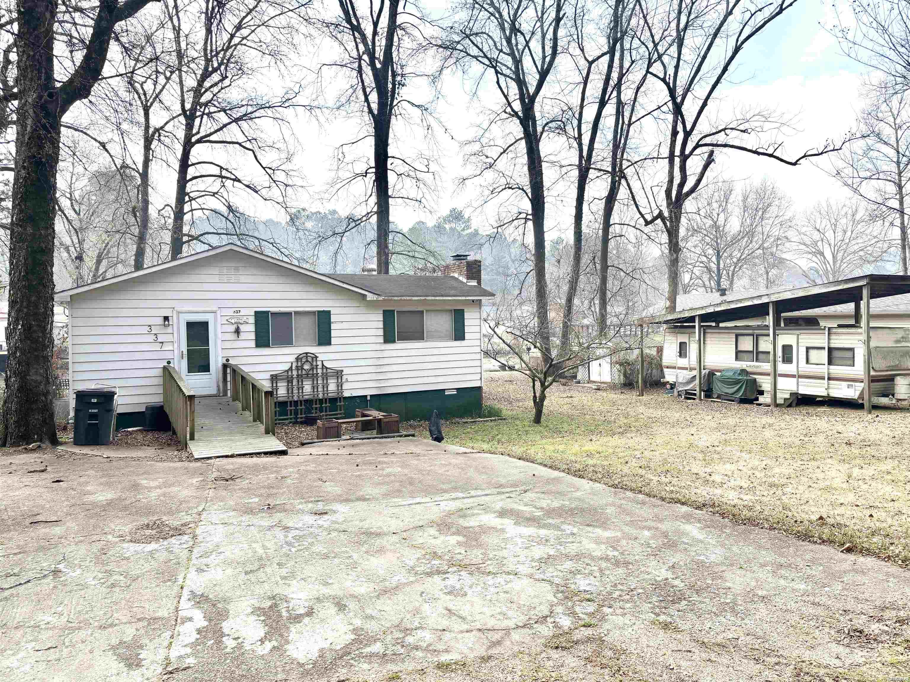 337 Gold Nugget Loop Property Photo 2
