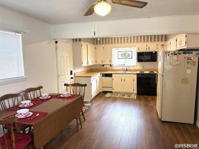 337 Gold Nugget Loop Property Photo 6
