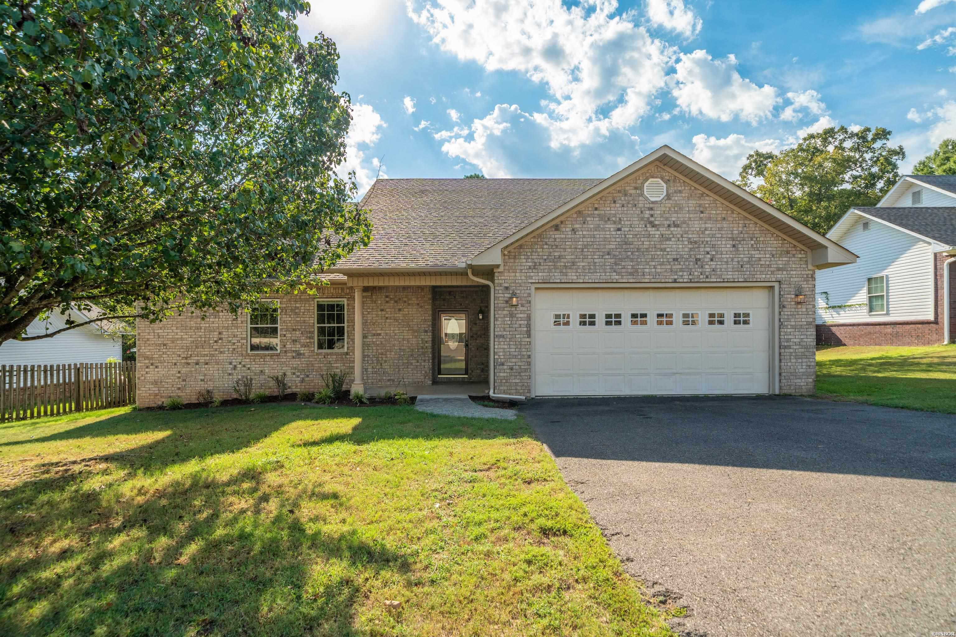 112 FOX CHASE Circle Property Photo 1