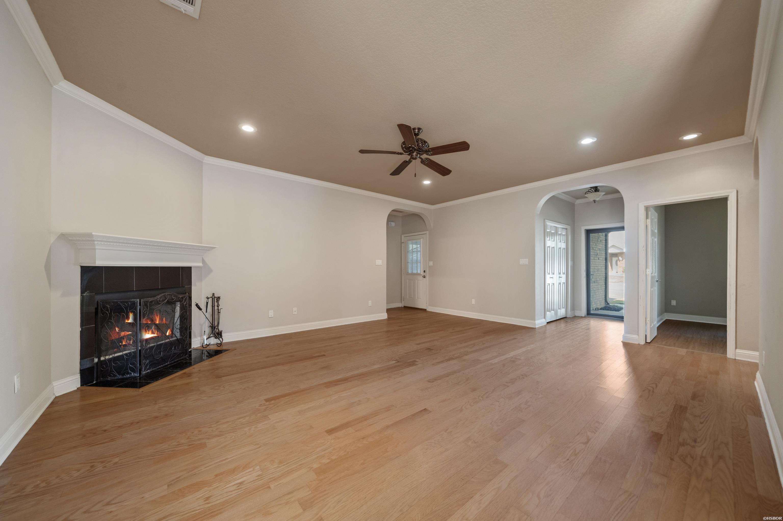 112 Fox Chase Circle Property Photo 6