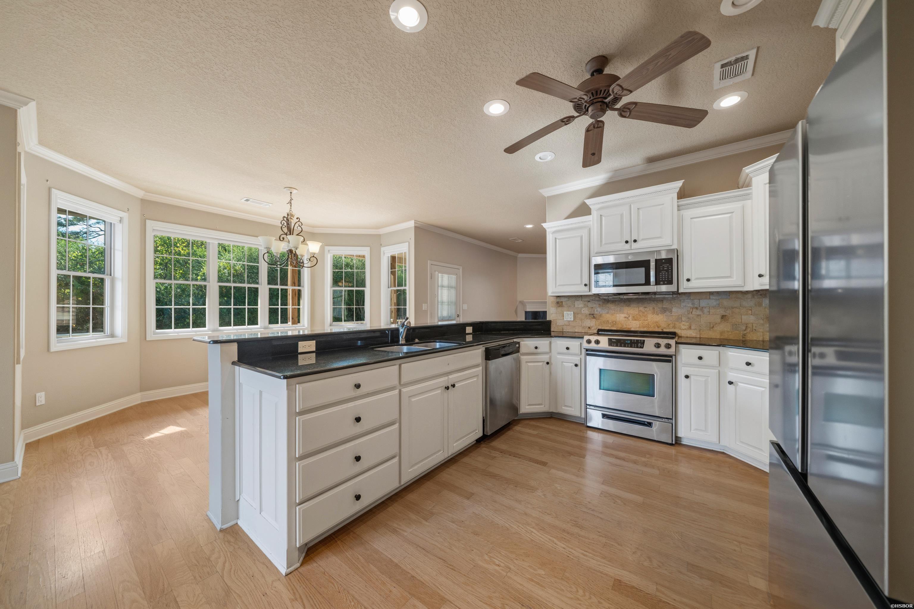 112 Fox Chase Circle Property Photo 13