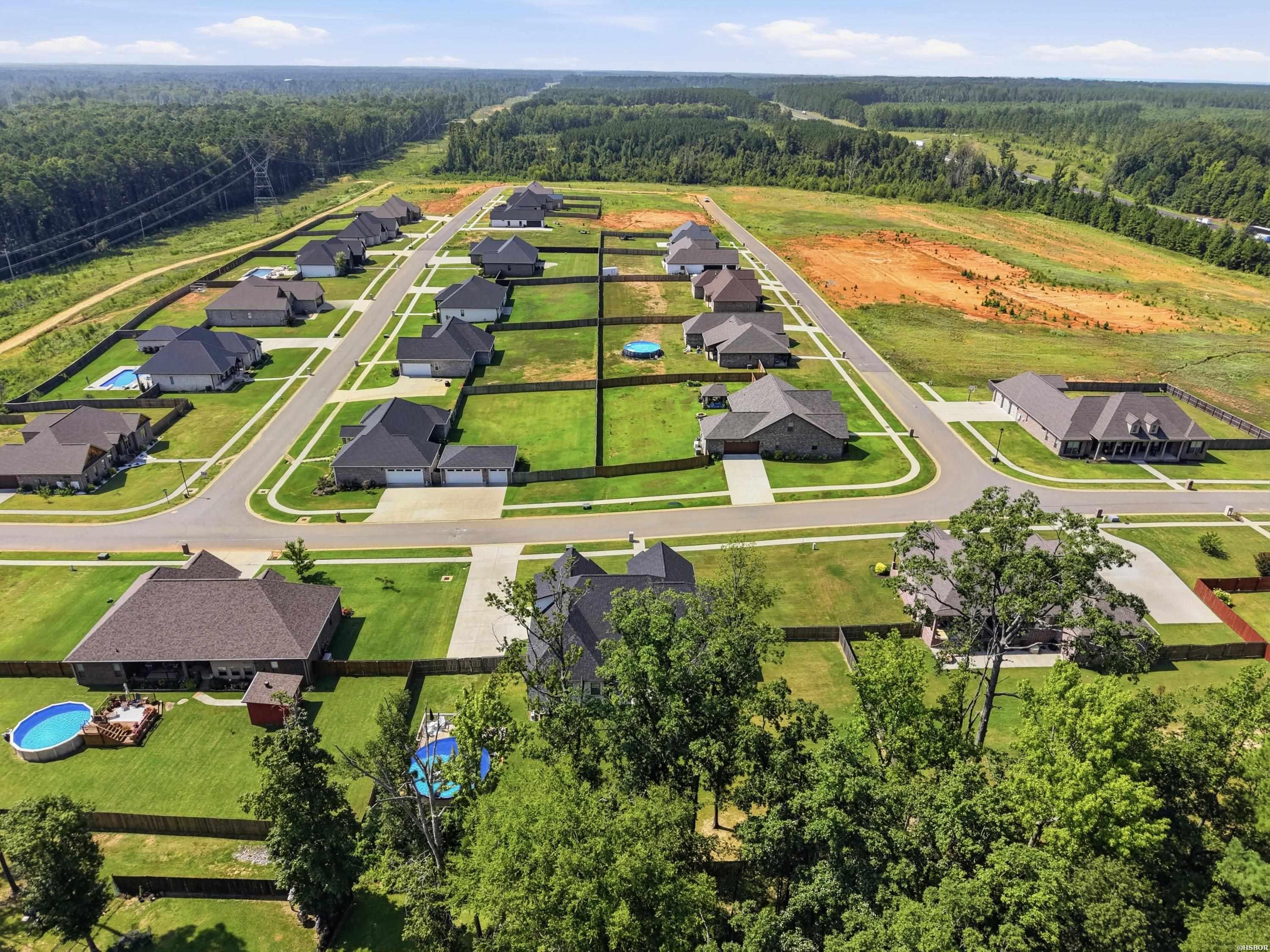 365 Oak Tree Ridge Property Photo 5