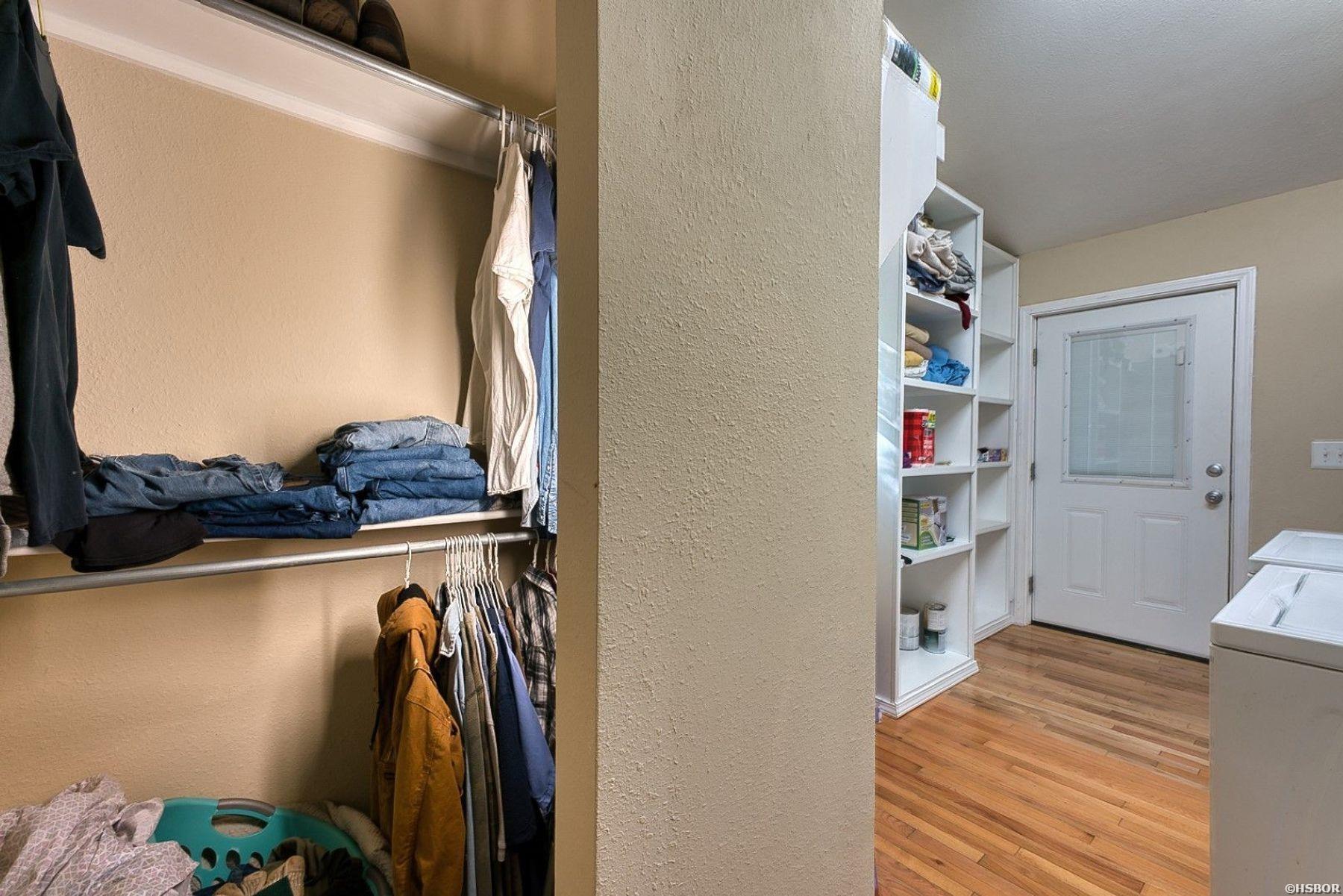 2601 Shady Grove Road Property Photo 14