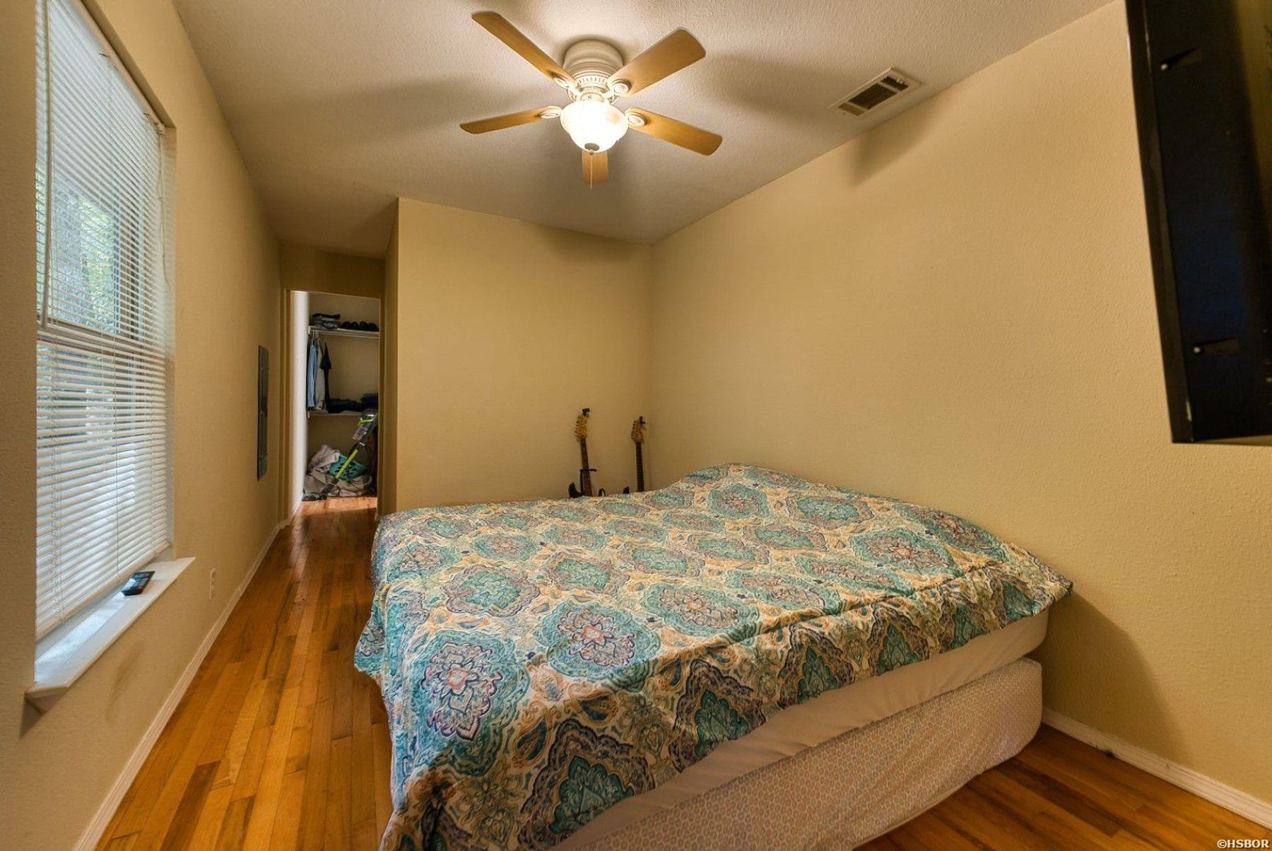 2601 Shady Grove Road Property Photo 21