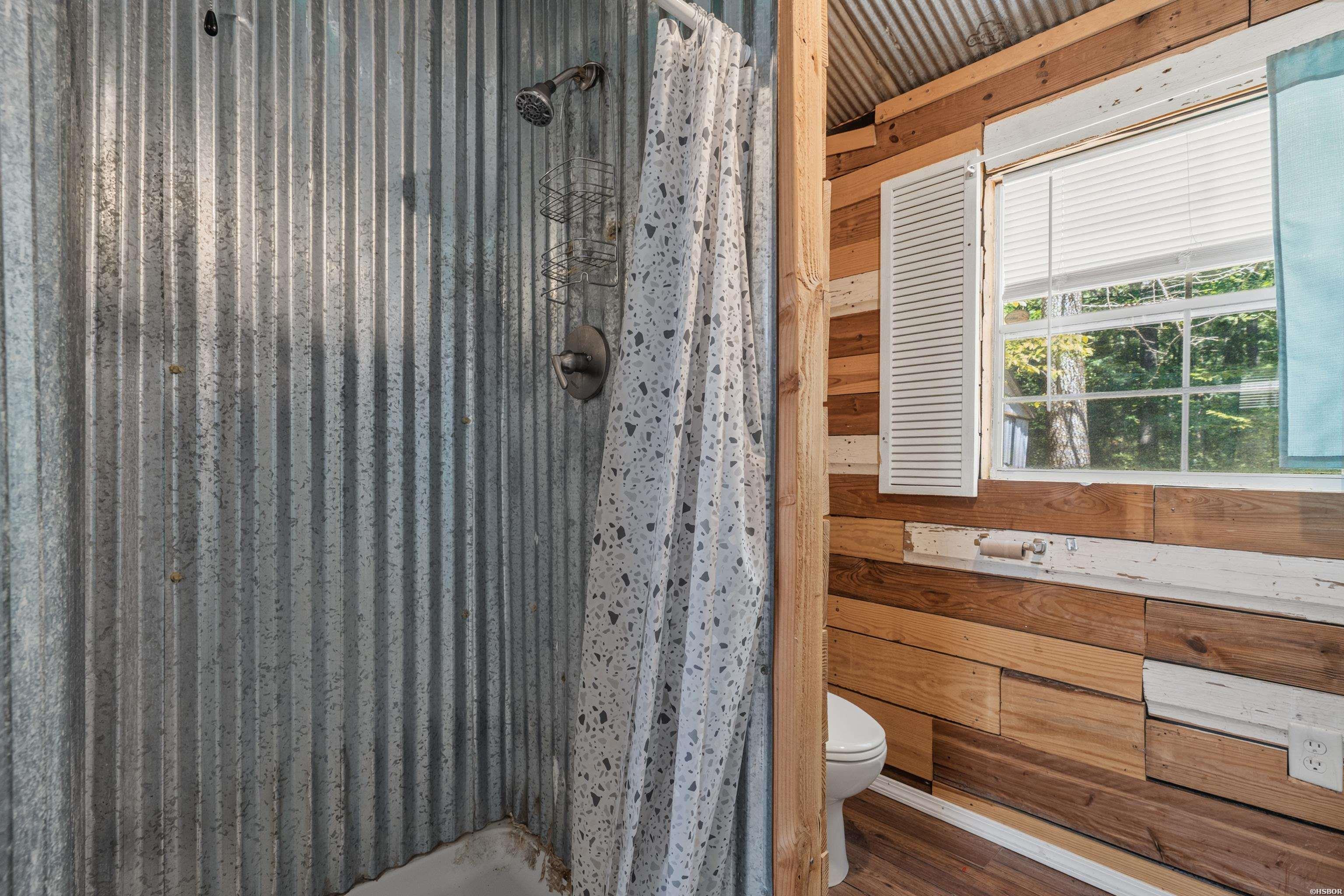 9649 Park Avenue Property Photo 18