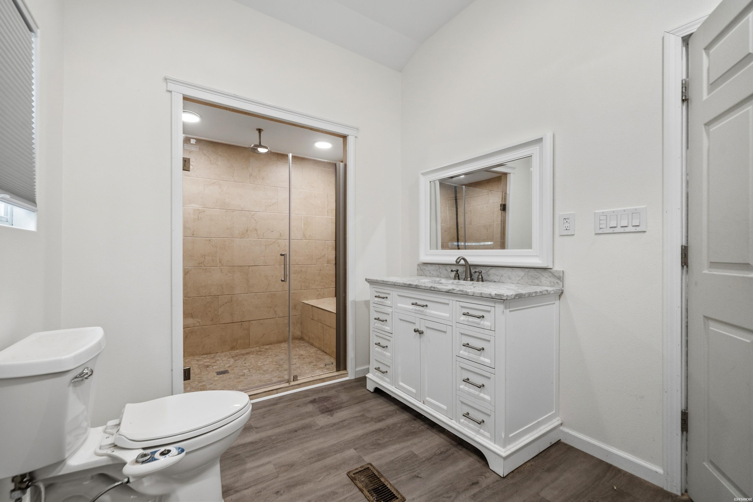 701 Peach Drive Property Photo 15
