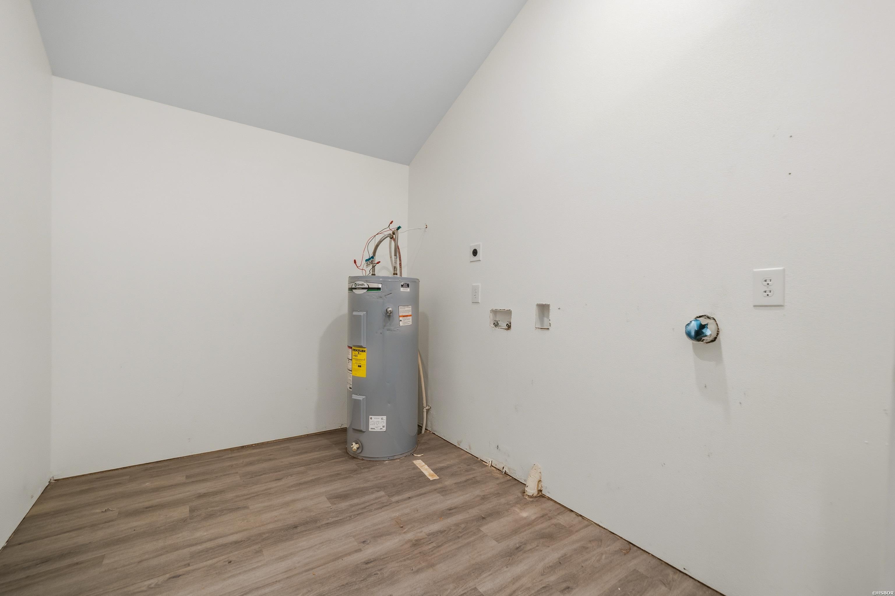 701 Peach Drive Property Photo 20