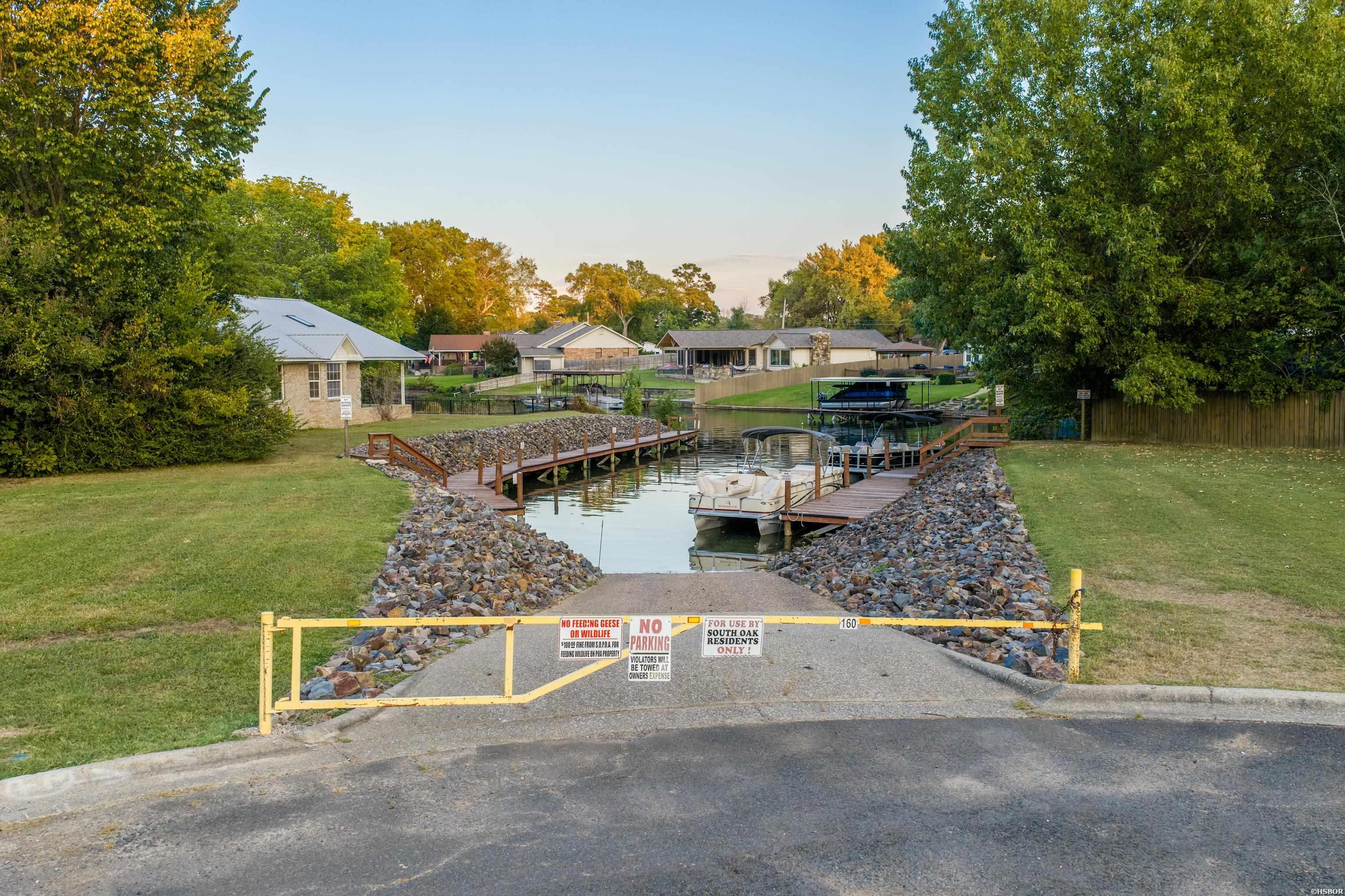 159 Wyatt Cove Property Photo 3