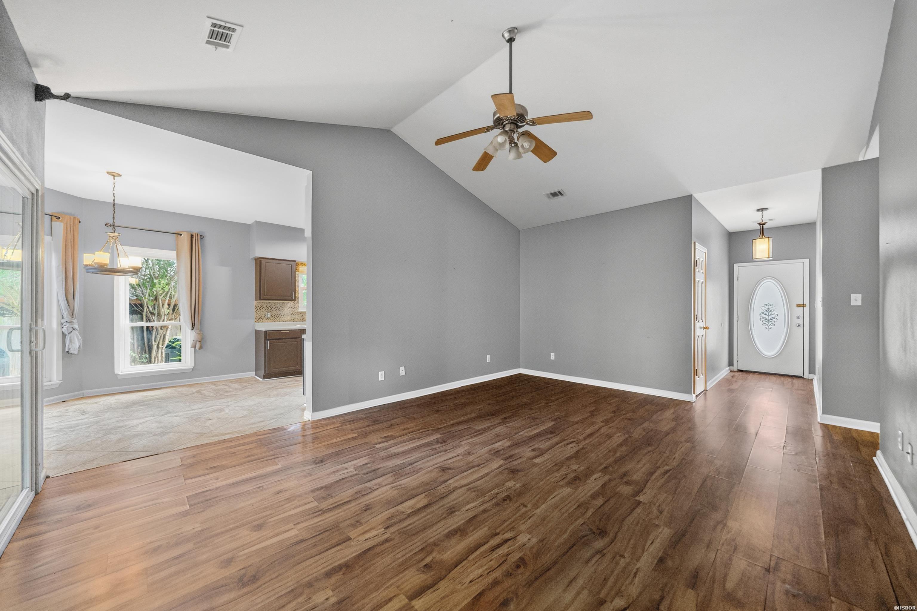 159 Wyatt Cove Property Photo 13