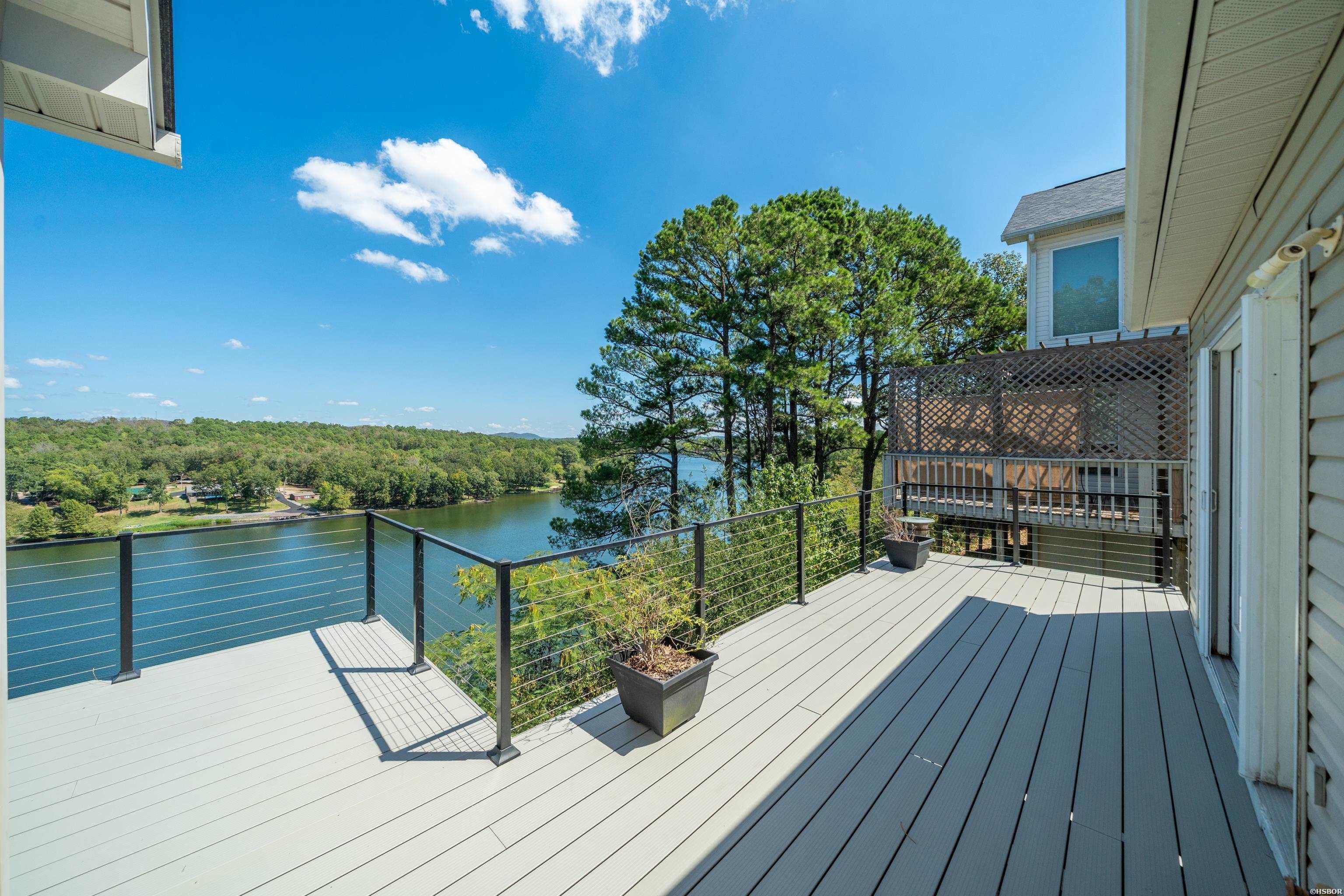 104 Waterfront Court Property Photo 36