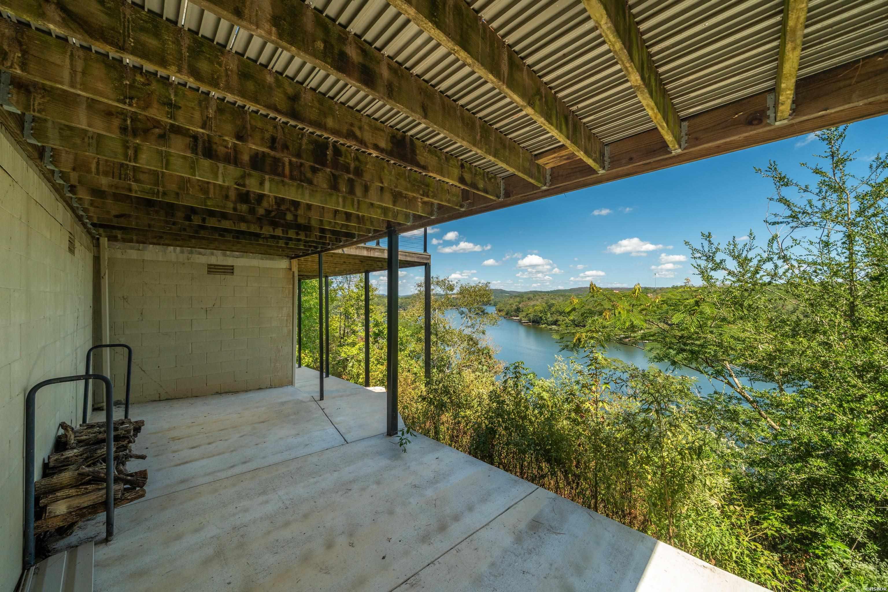 104 Waterfront Court Property Photo 38