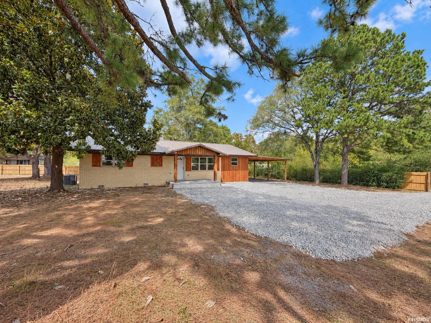 105 Edna Drive Property Photo 9
