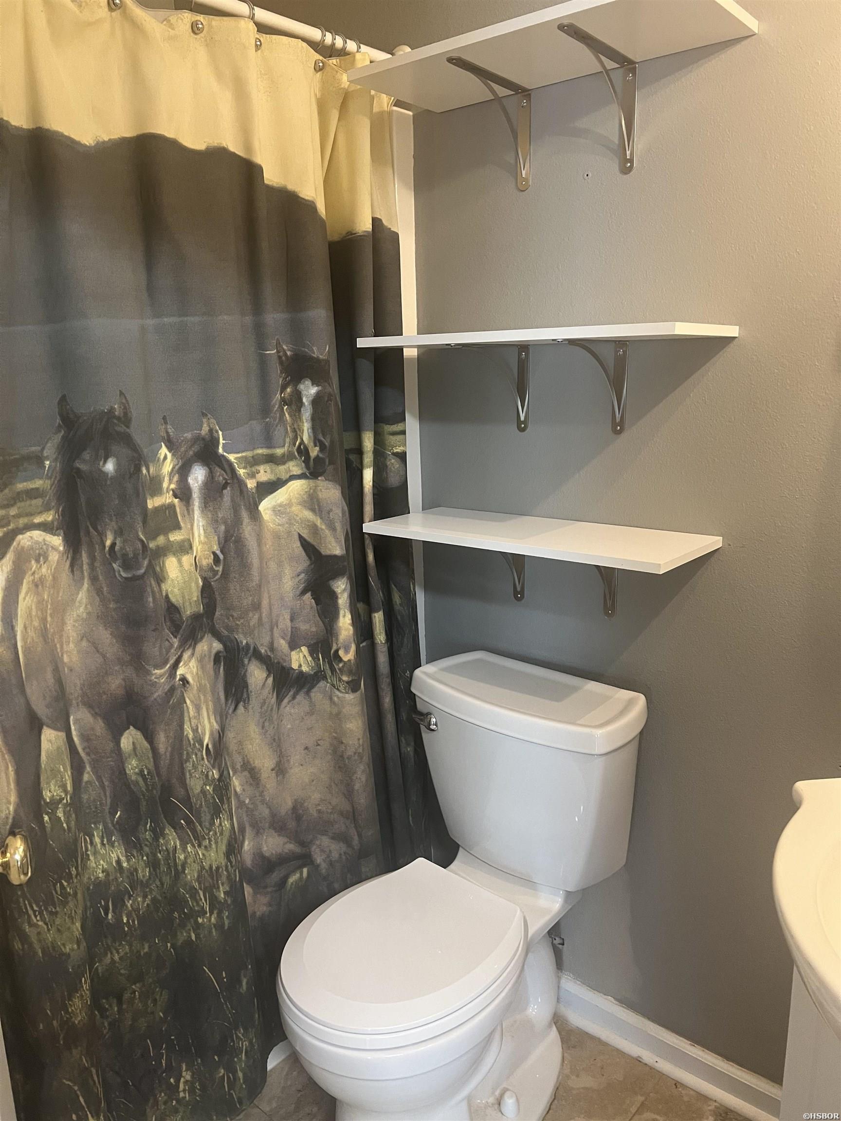 204 Bumble Bee Property Photo 18