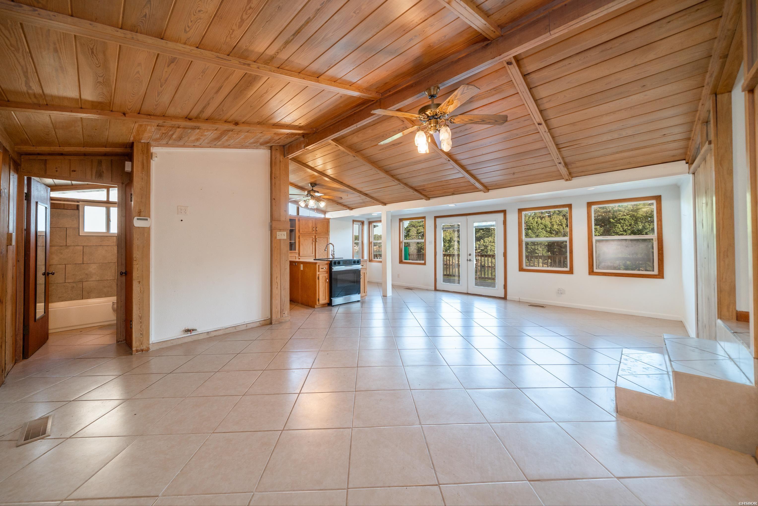 1208 Twin Points Road Property Photo 6