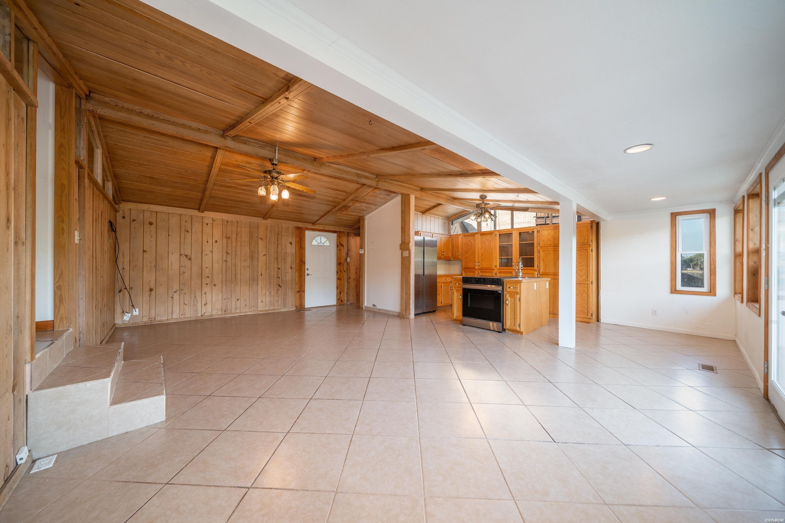 1208 Twin Points Road Property Photo 7