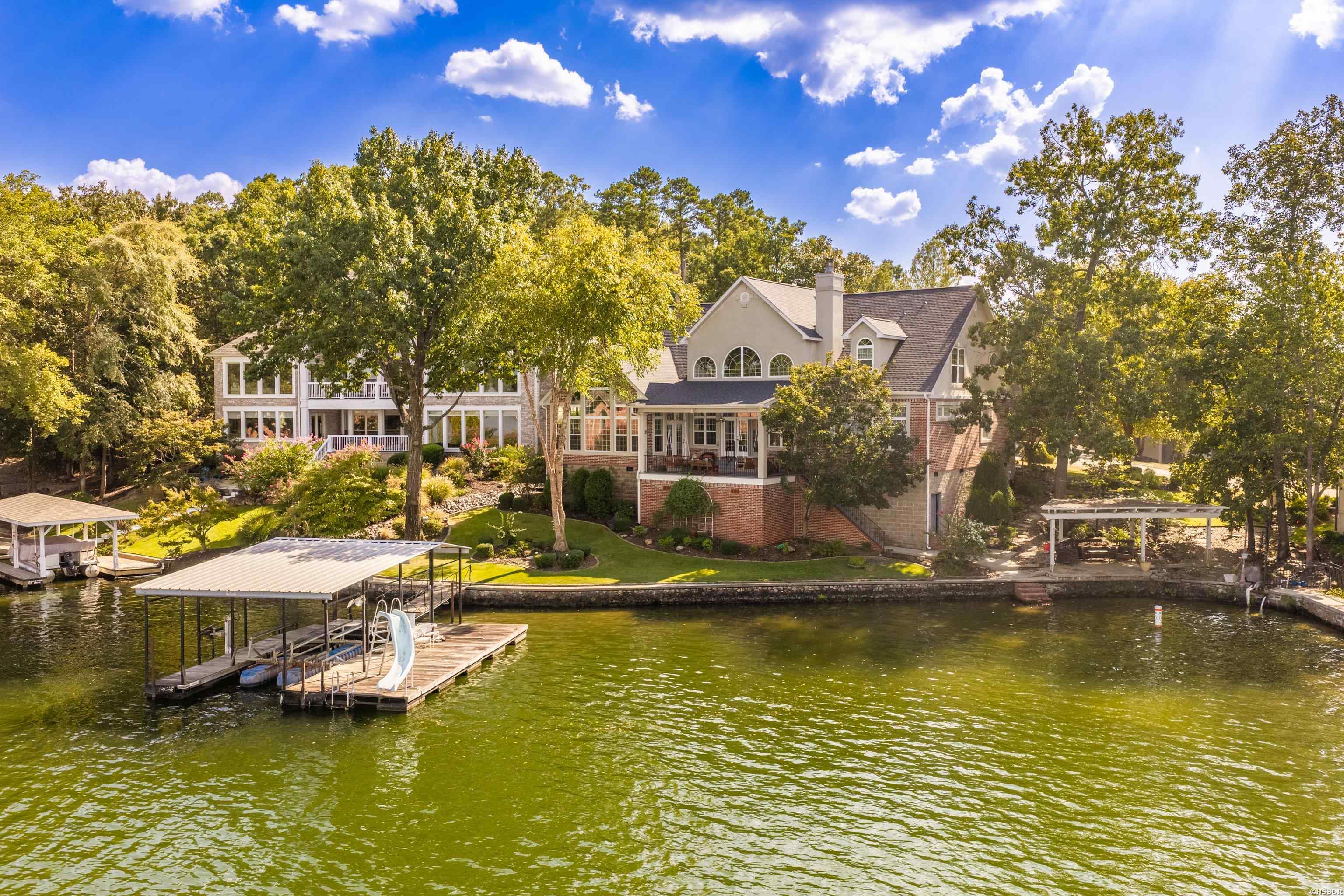 300 Osprey Point Property Photo 6