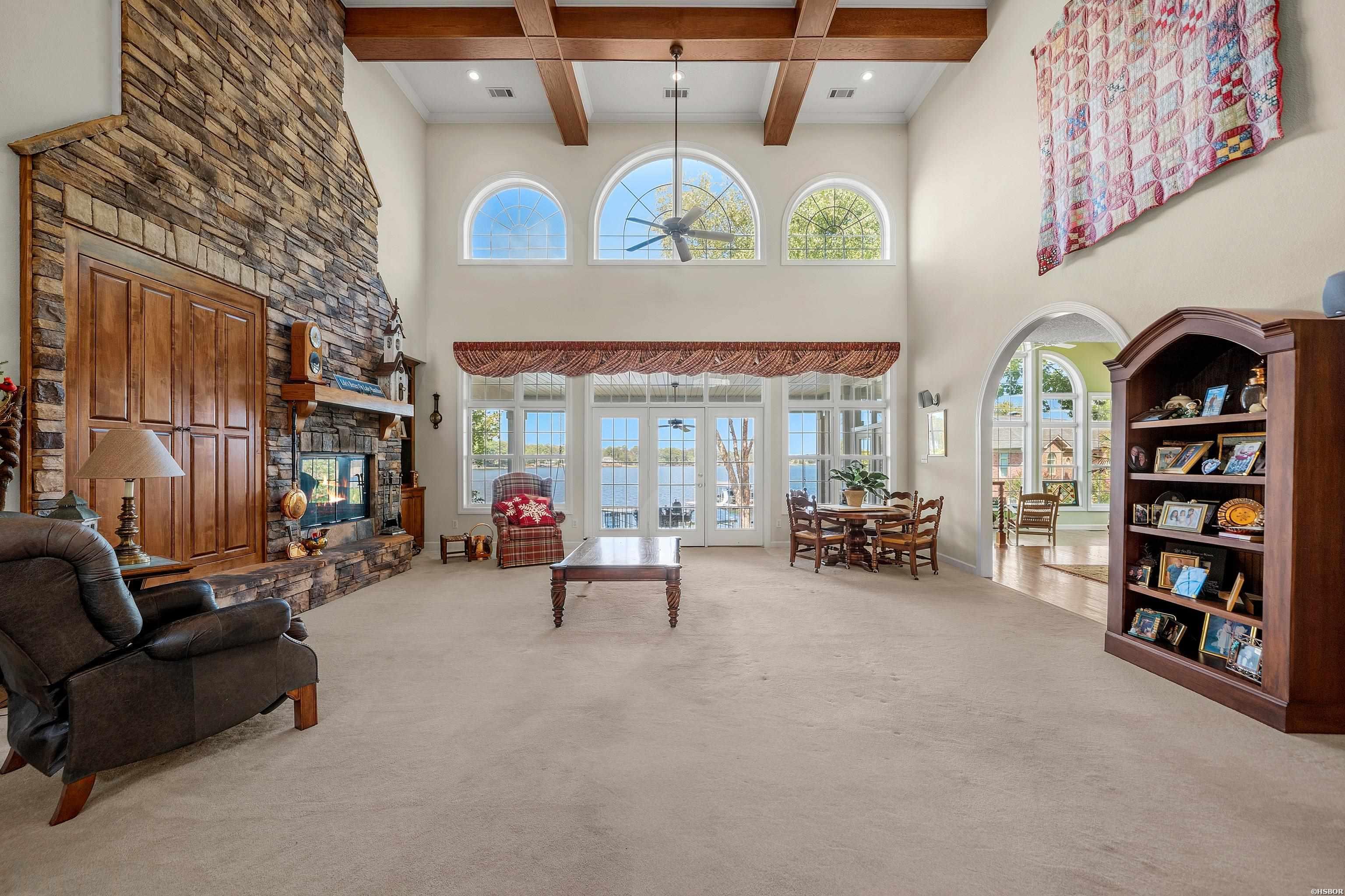 300 Osprey Point Property Photo 8