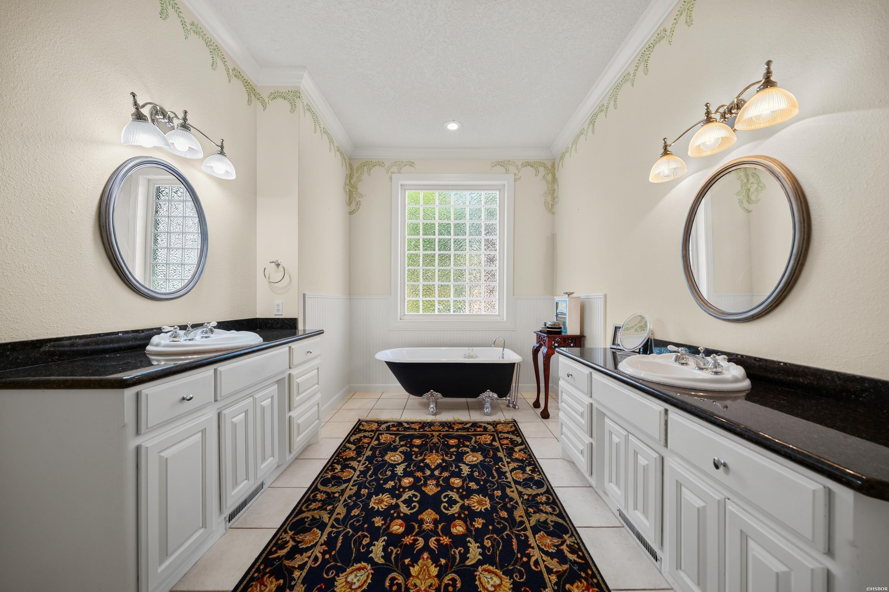 300 Osprey Point Property Photo 18