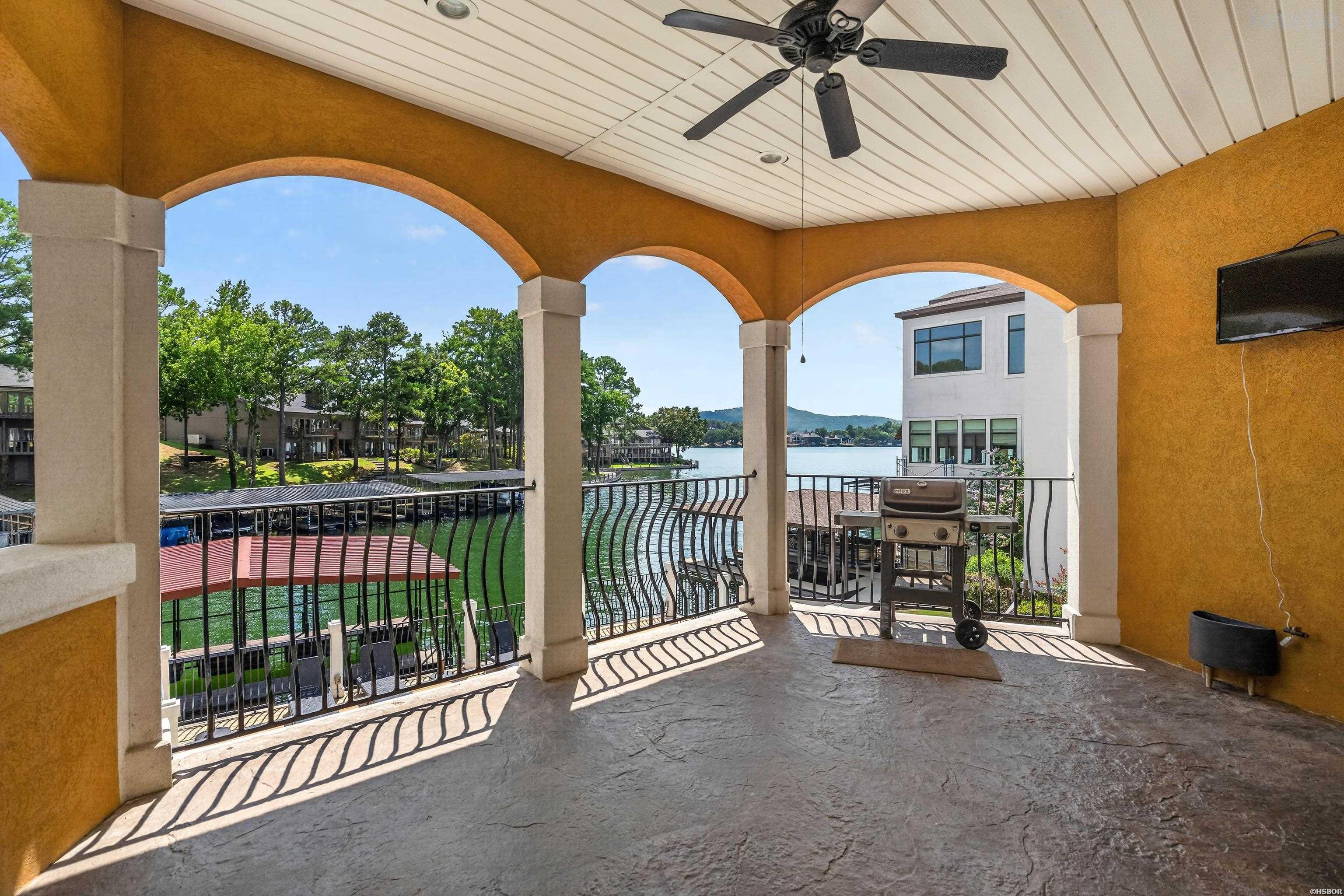 150 Catalina Circle Property Photo 9
