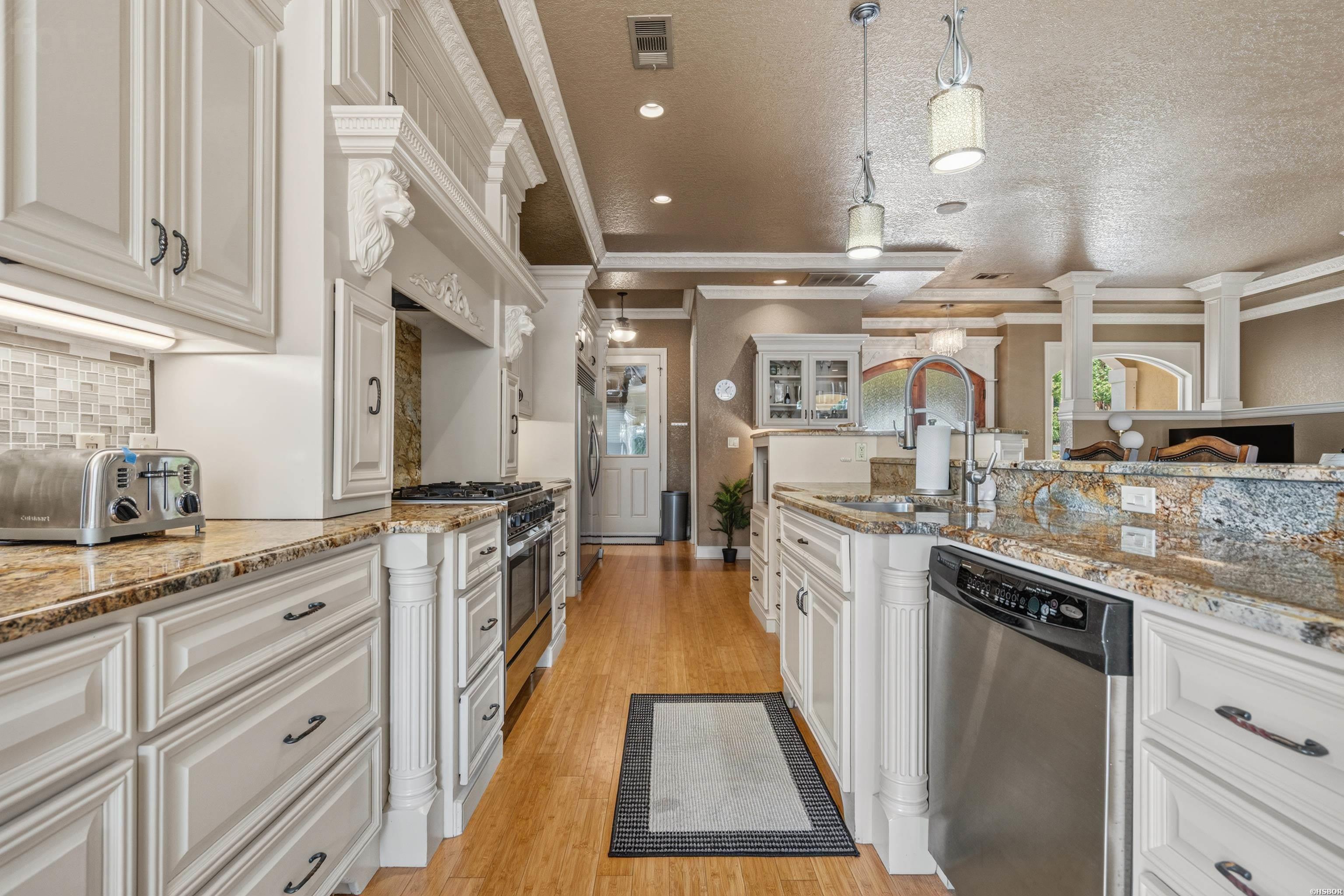 150 Catalina Circle Property Photo 12