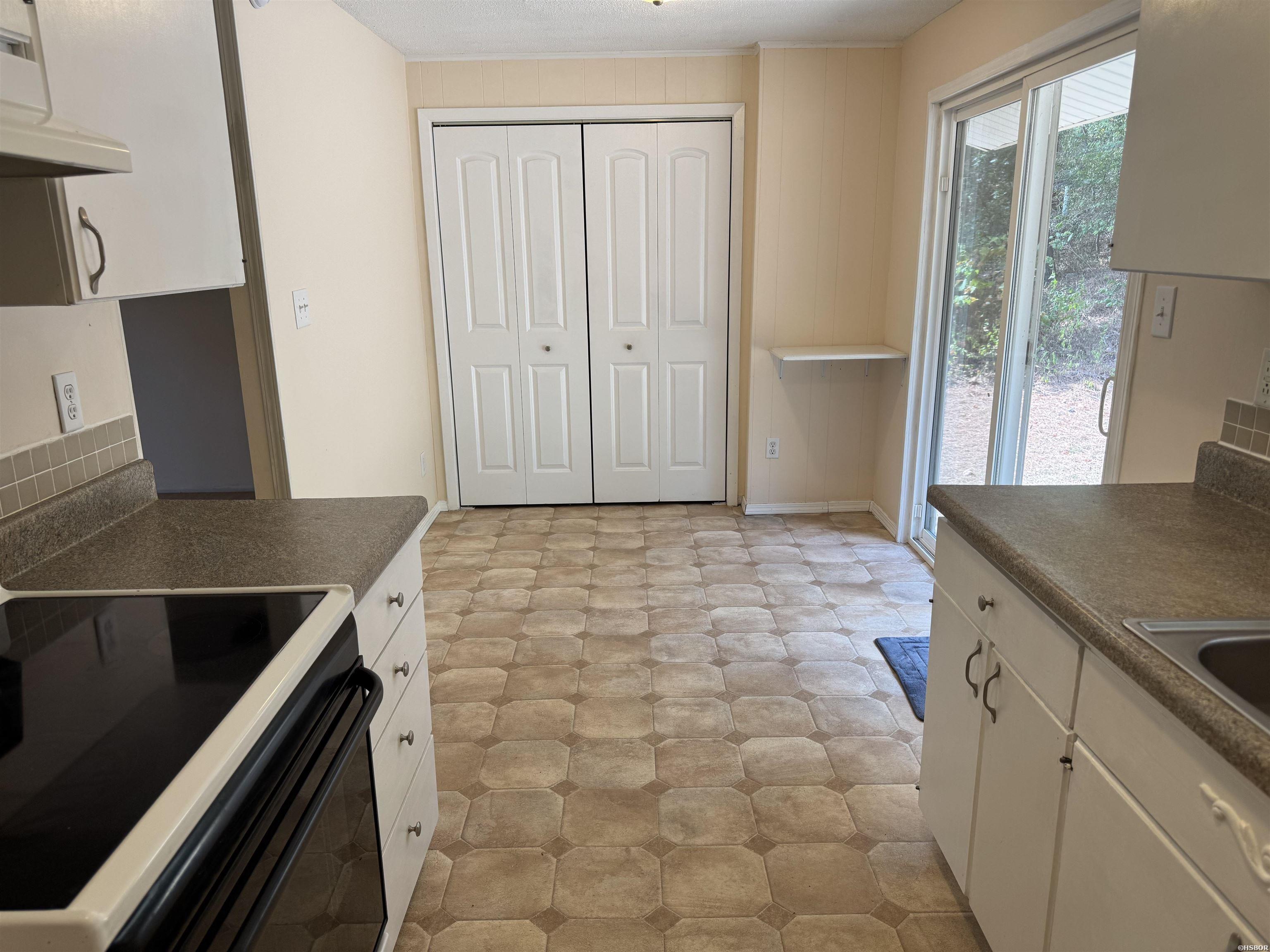 108 Gareth Court Property Photo 10