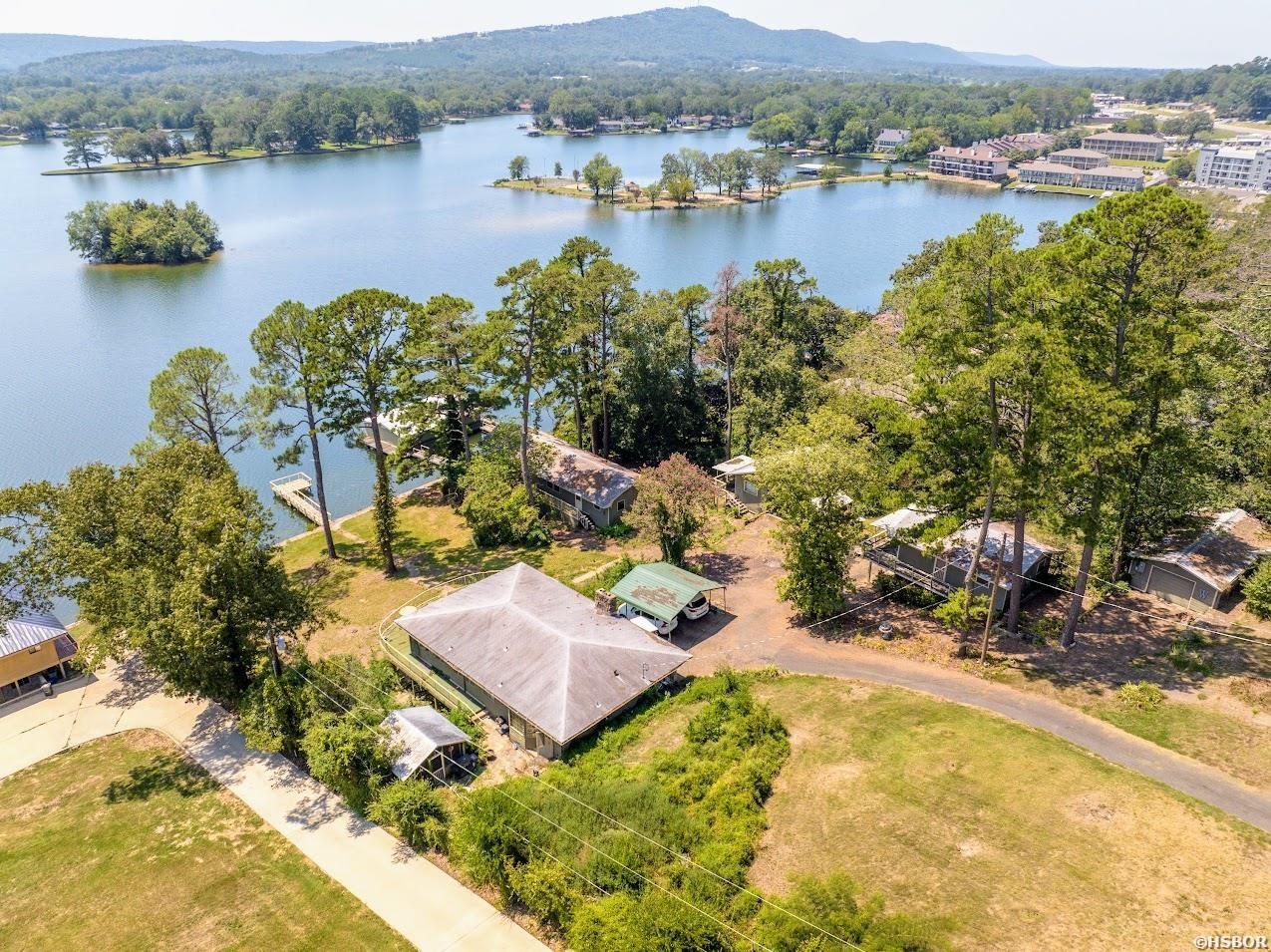 108 Lookout Circle Property Photo 1