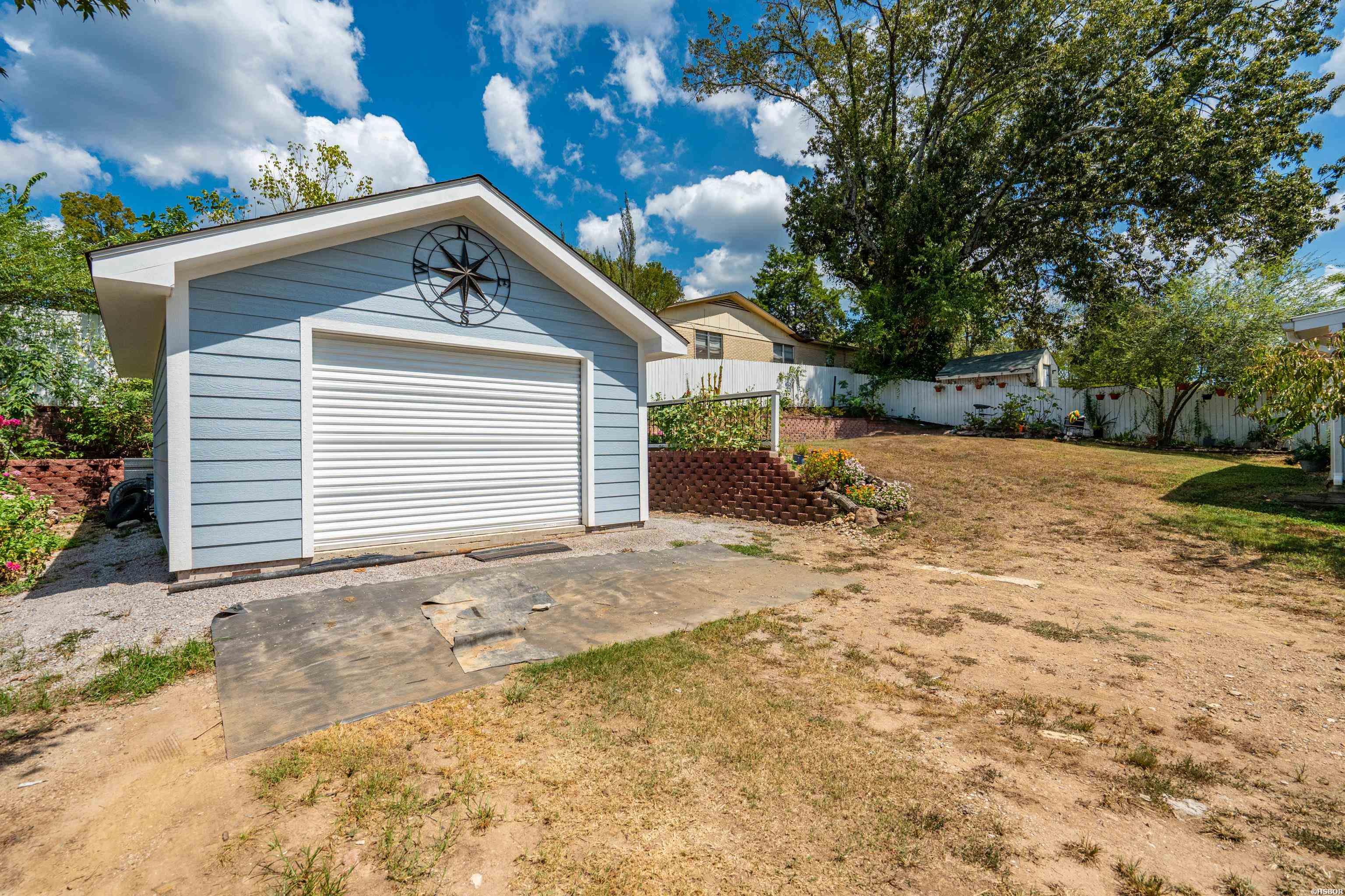 1106 W St Louis Street Property Photo 25