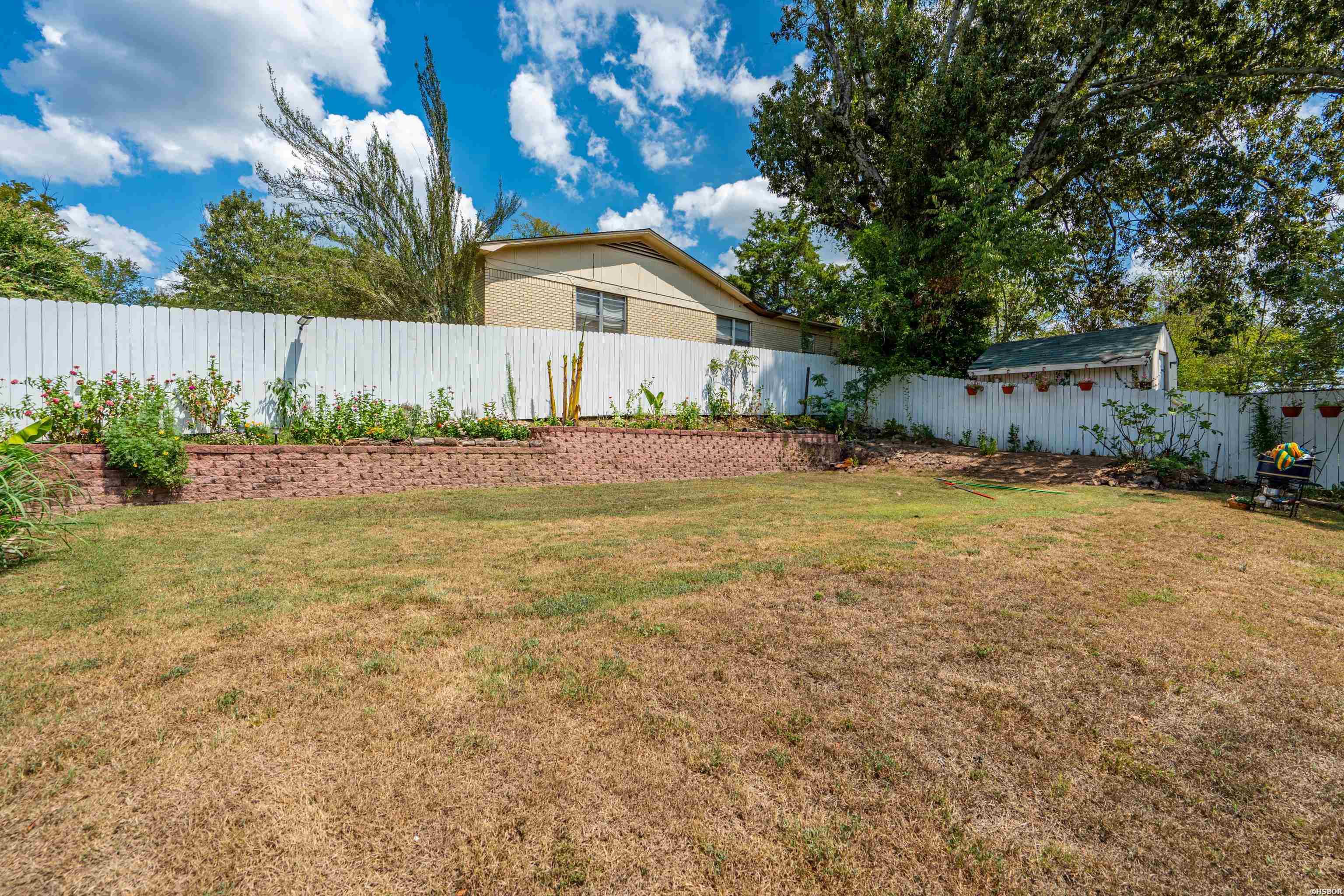 1106 W St Louis Street Property Photo 27