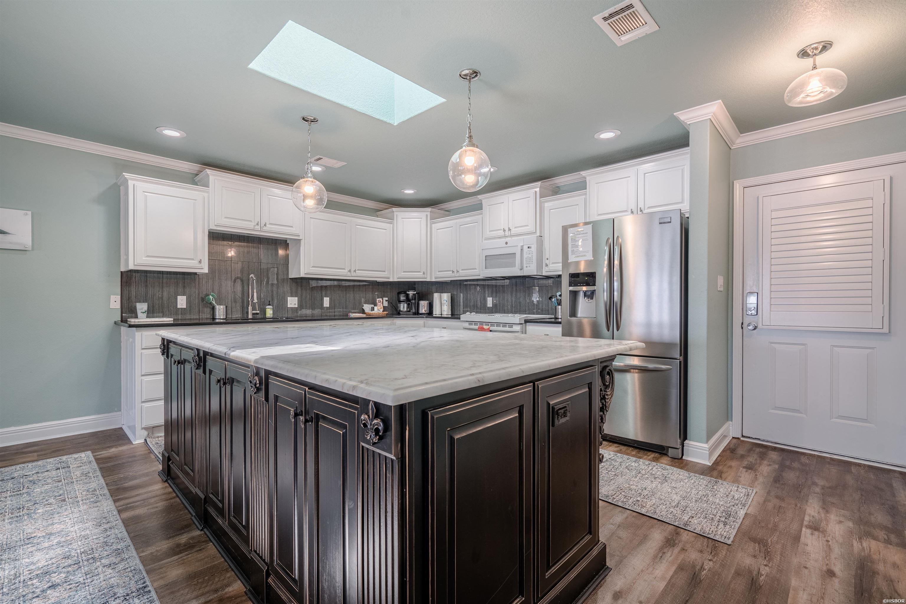 110 Jamison Property Photo 15
