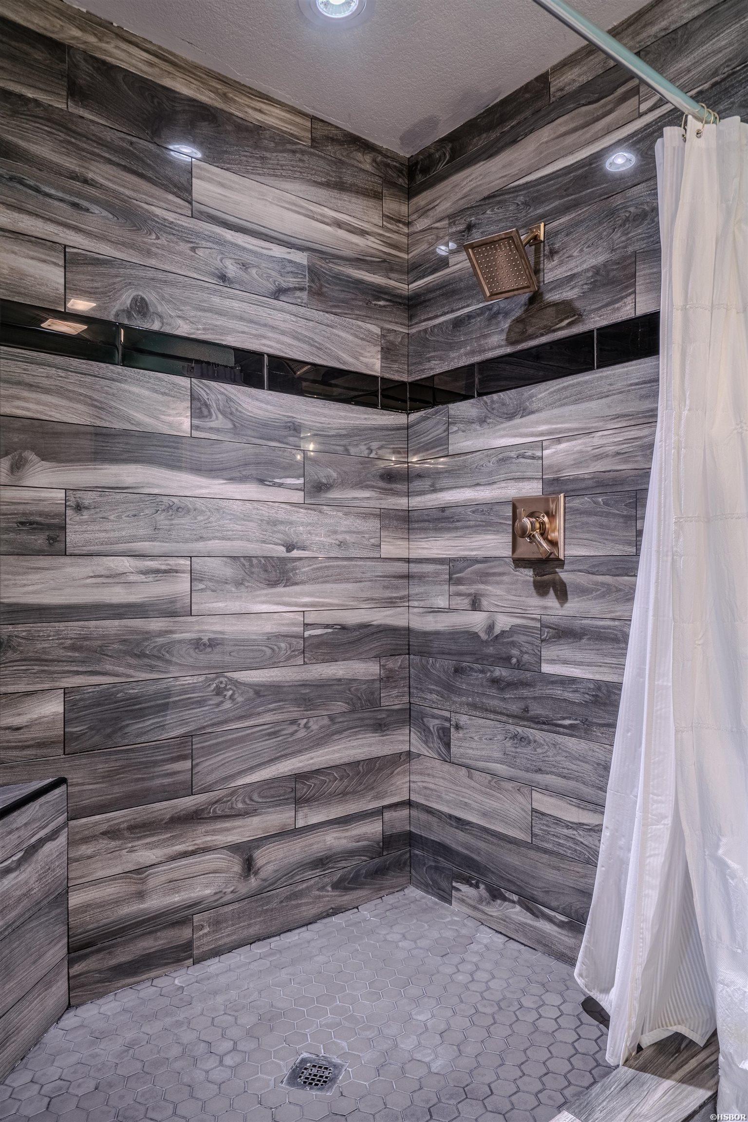 110 Jamison Property Photo 26