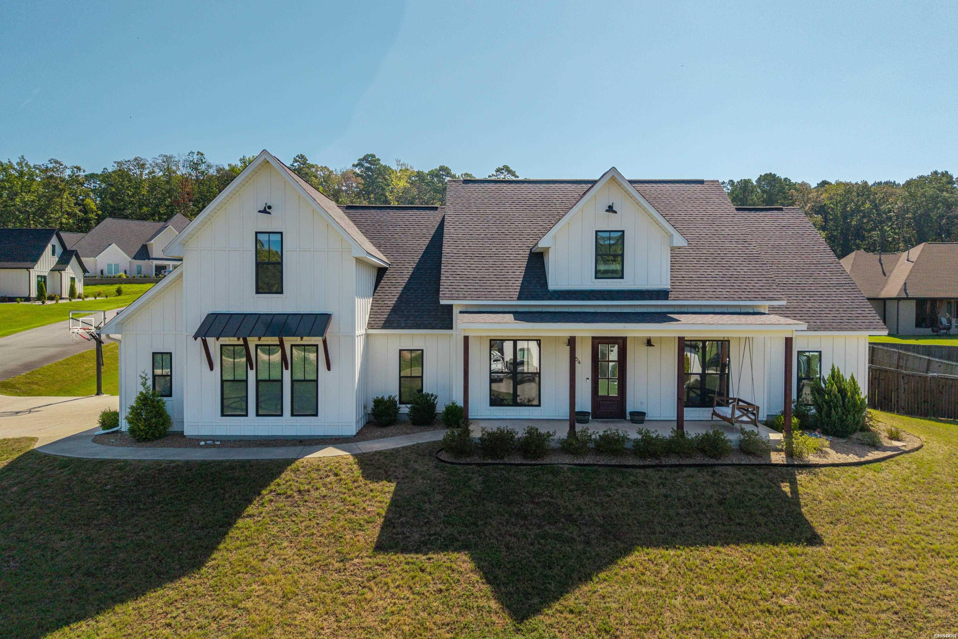 864 Belle Grove Loop Property Photo 1