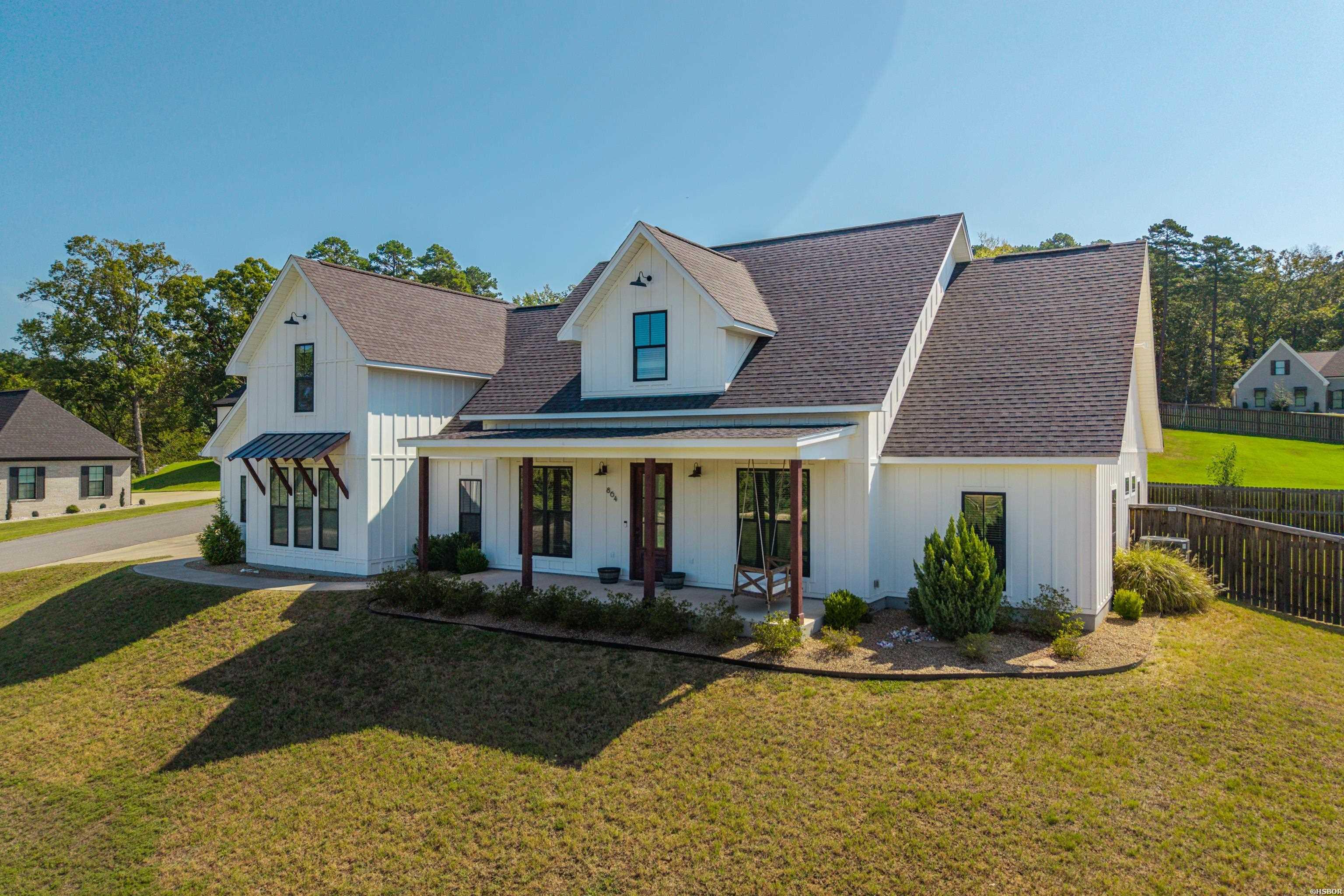 864 Belle Grove Loop Property Photo 2