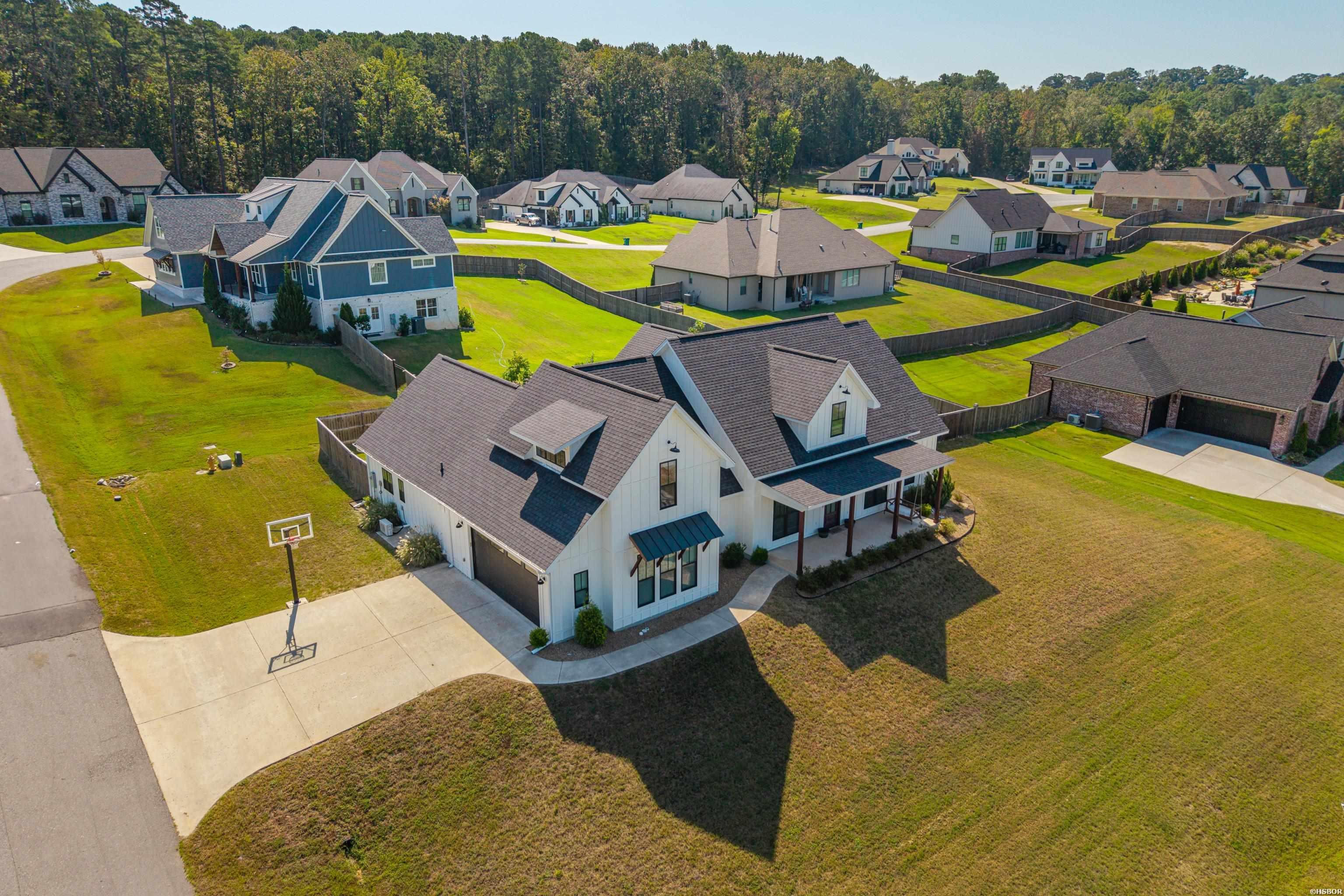 864 Belle Grove Loop Property Photo 4