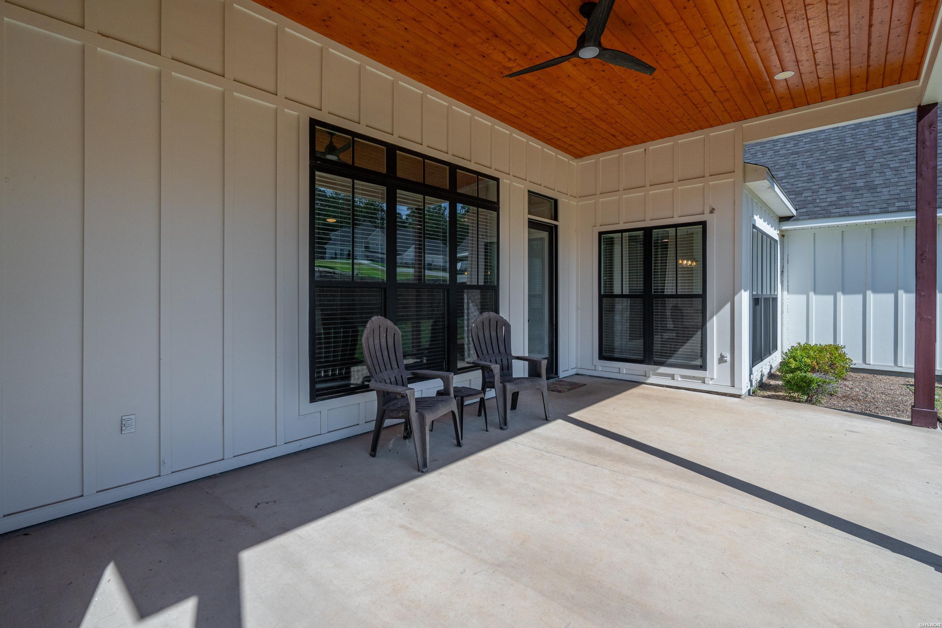 864 Belle Grove Loop Property Photo 48