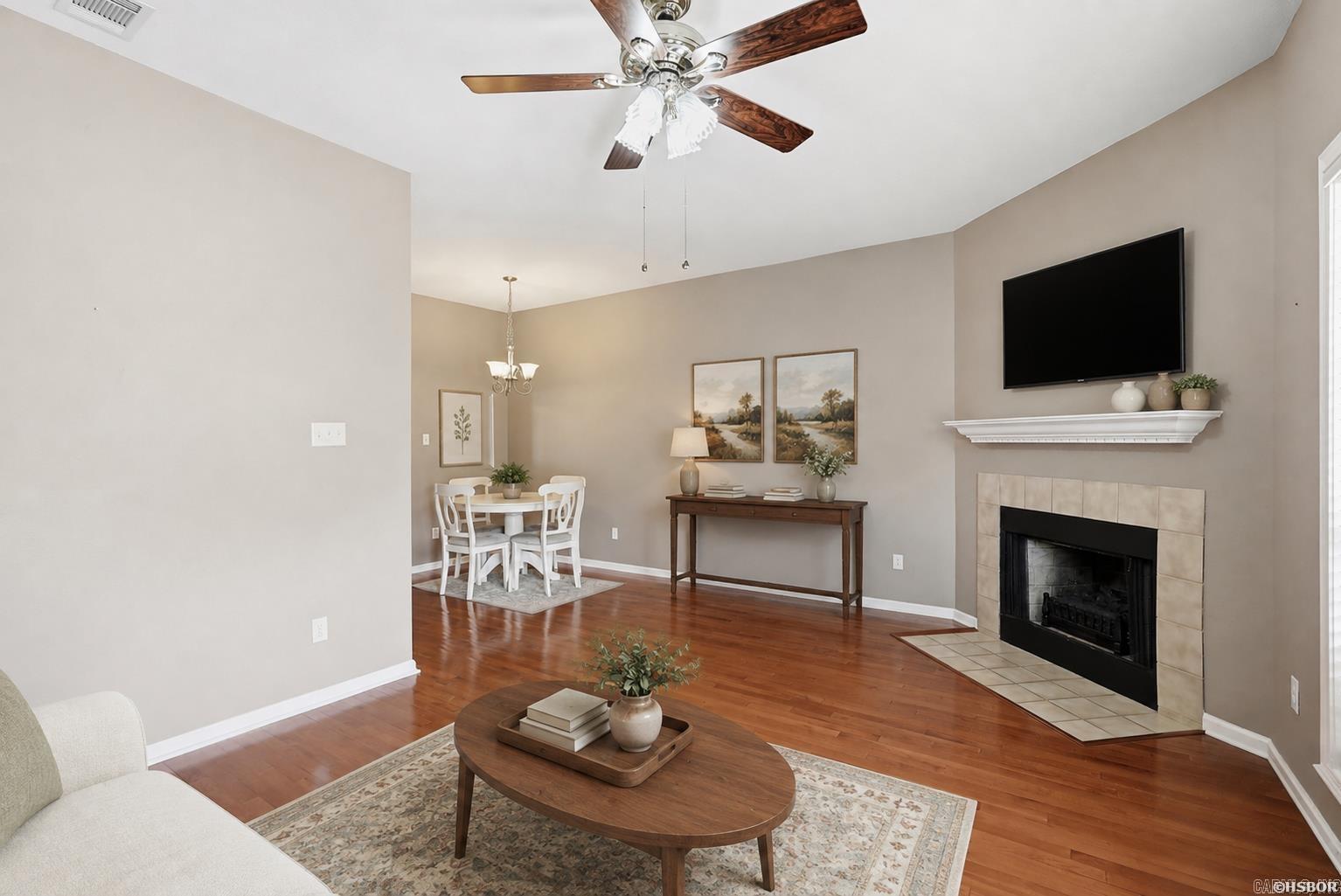 227 Bayshore Cove Property Photo 7