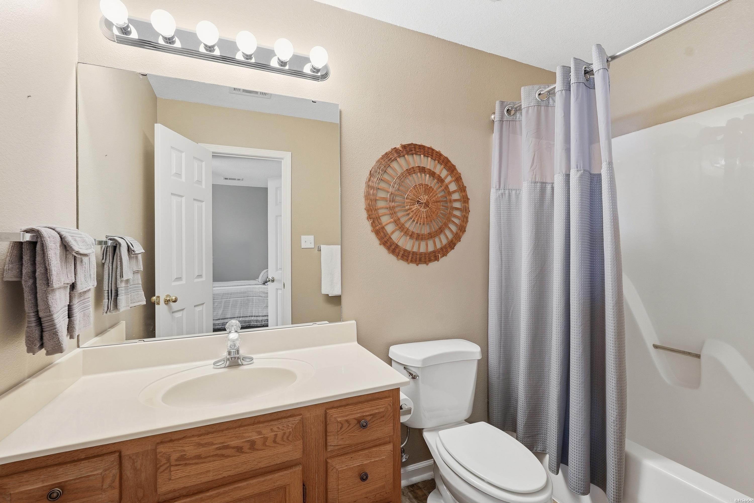 227 Bayshore Cove Property Photo 23