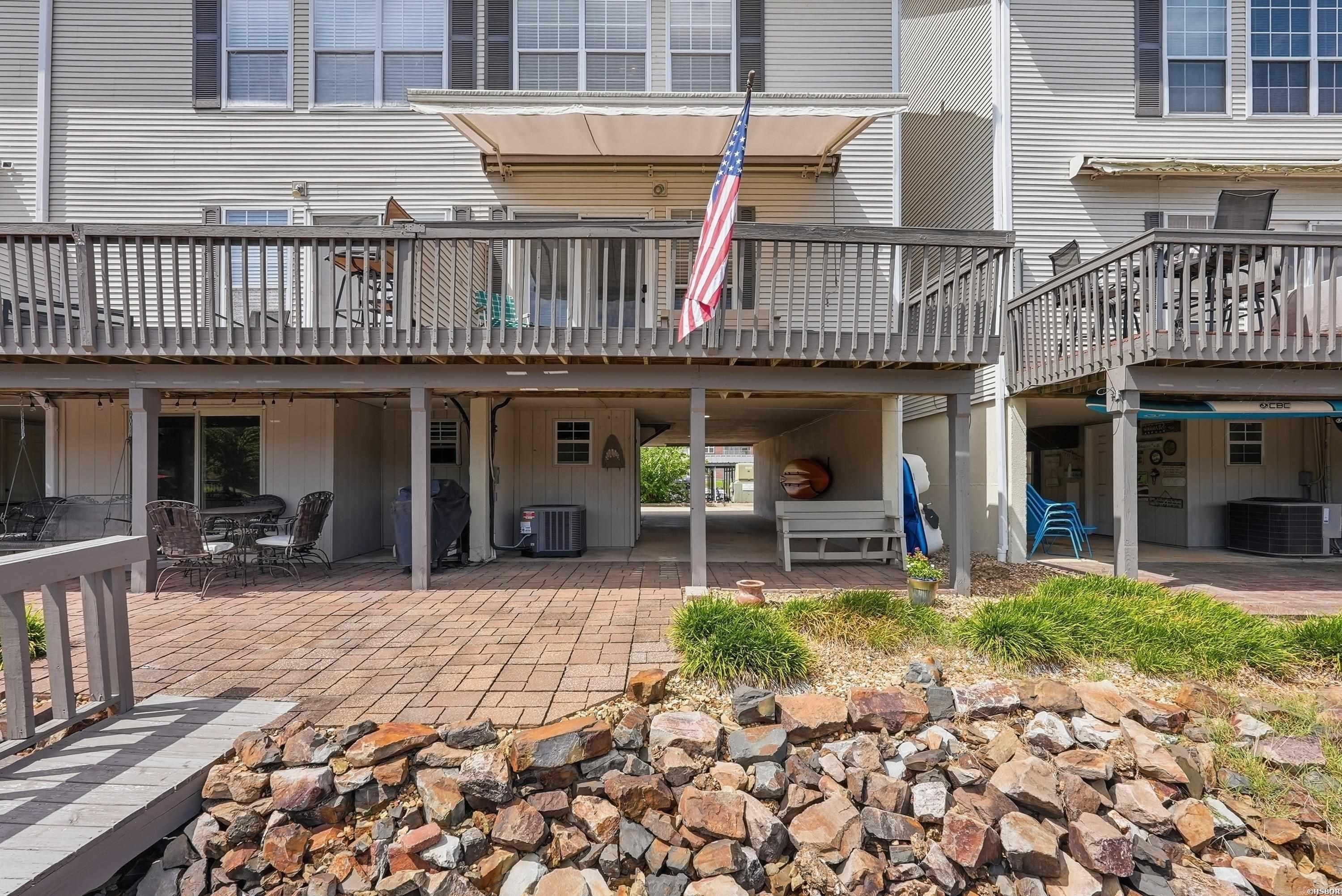 227 Bayshore Cove Property Photo 30
