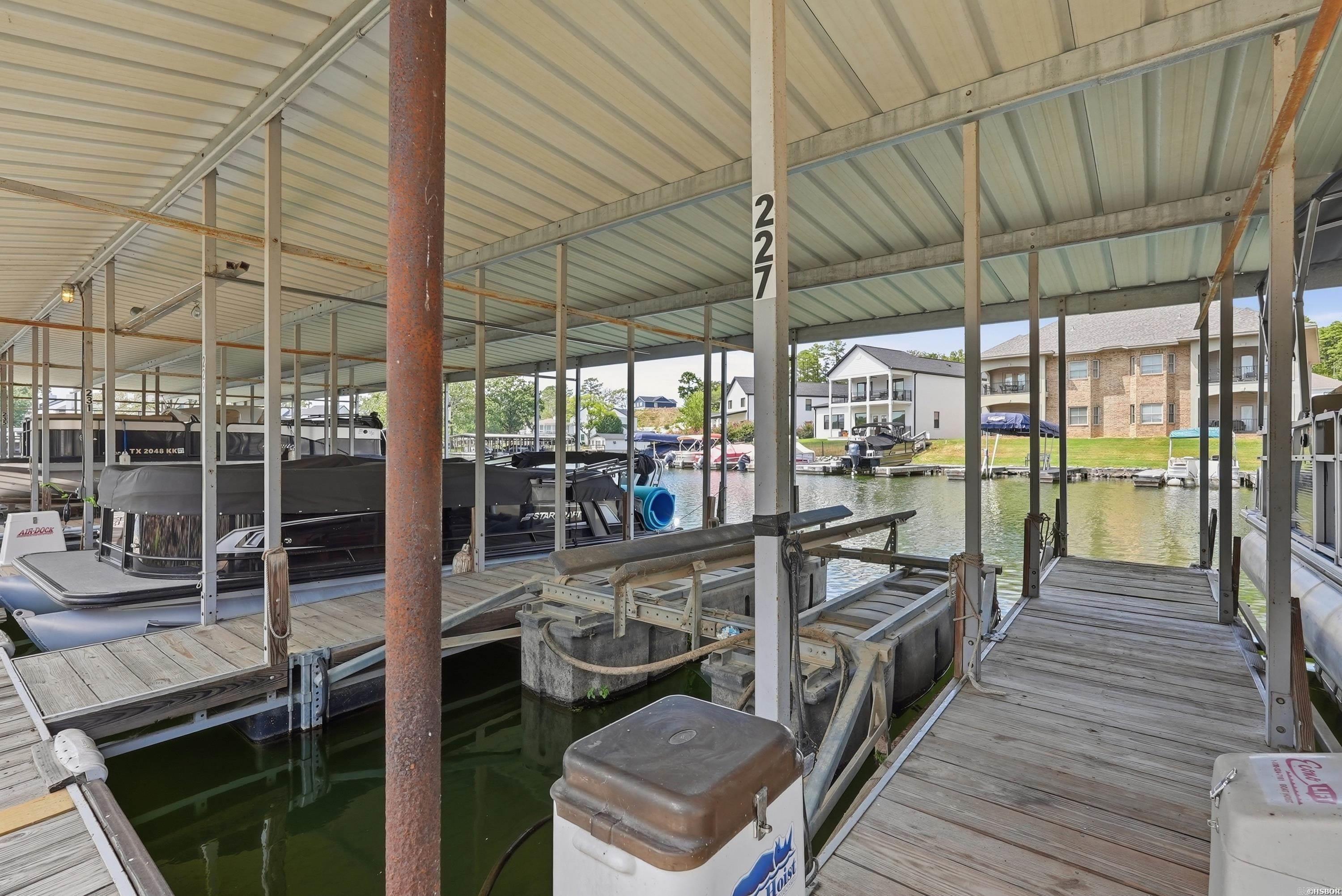 227 Bayshore Cove Property Photo 31