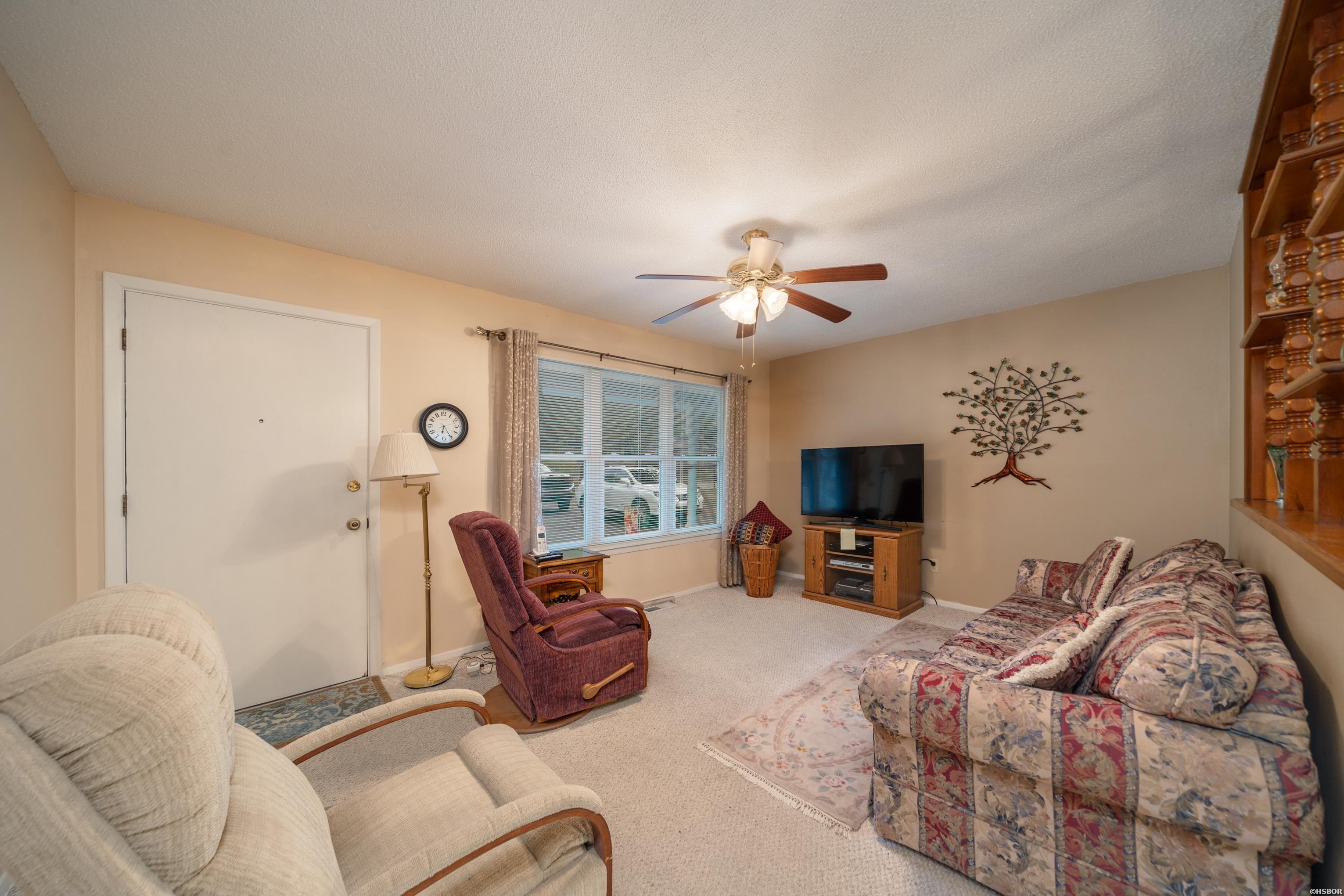 120 Windamere Drive Property Photo 2