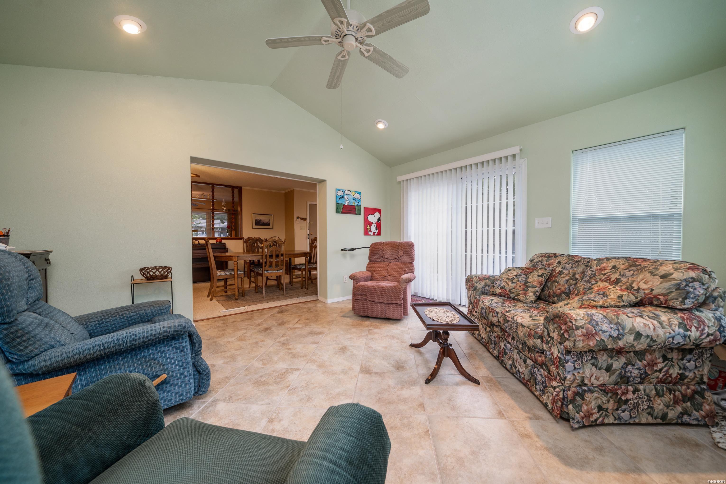 120 Windamere Drive Property Photo 14