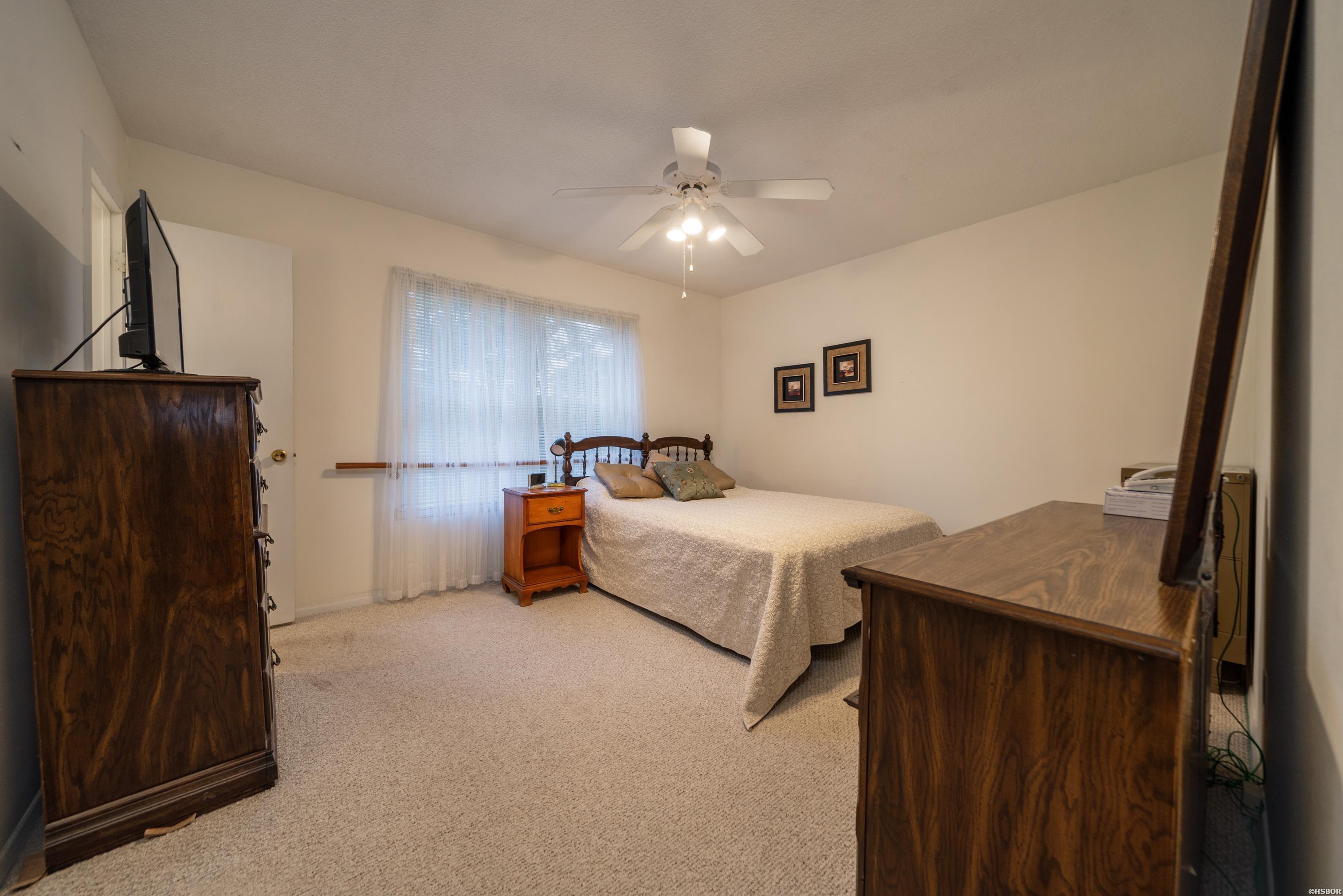 120 Windamere Drive Property Photo 15