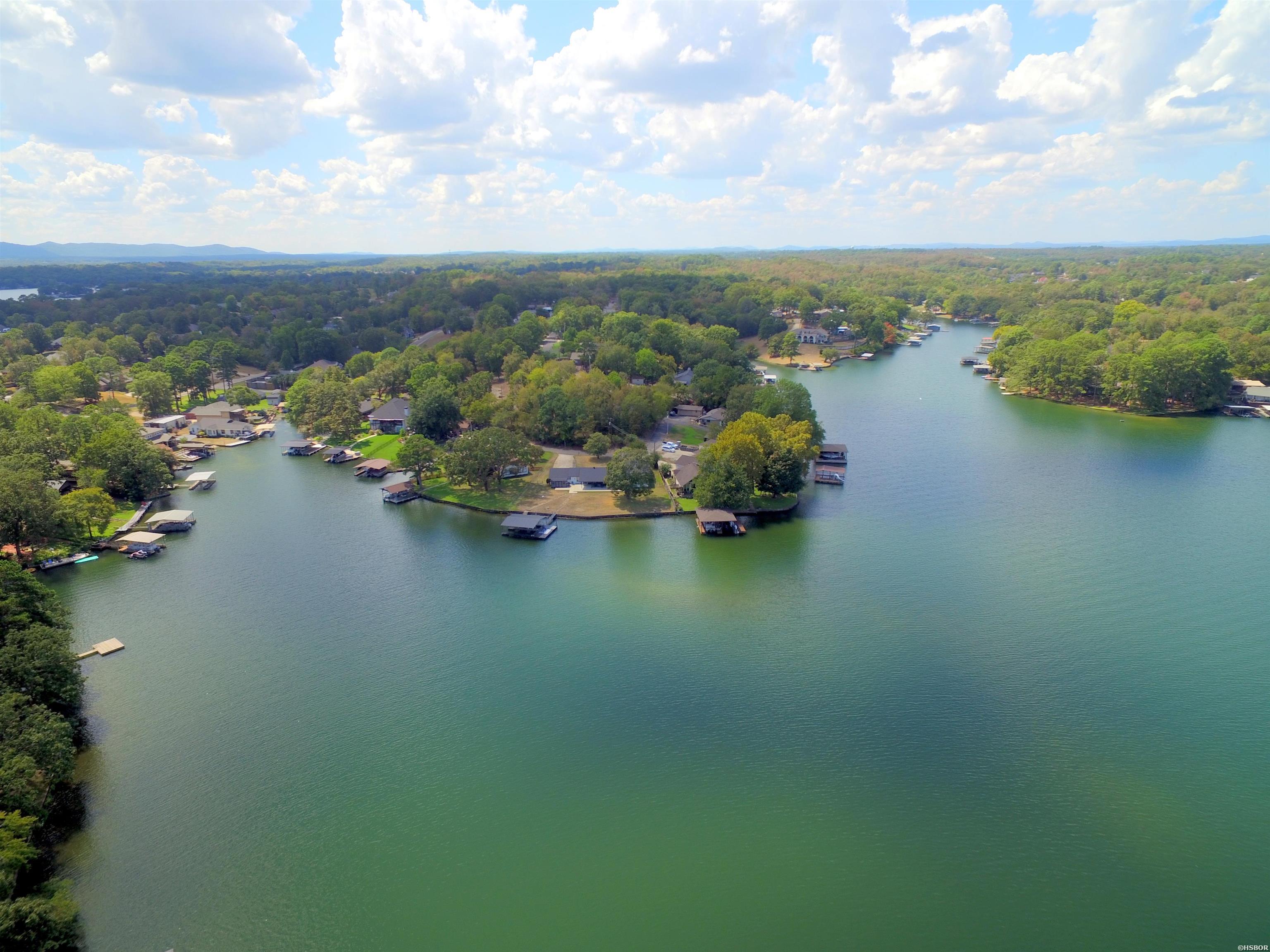208 Ridge Point Property Photo 4