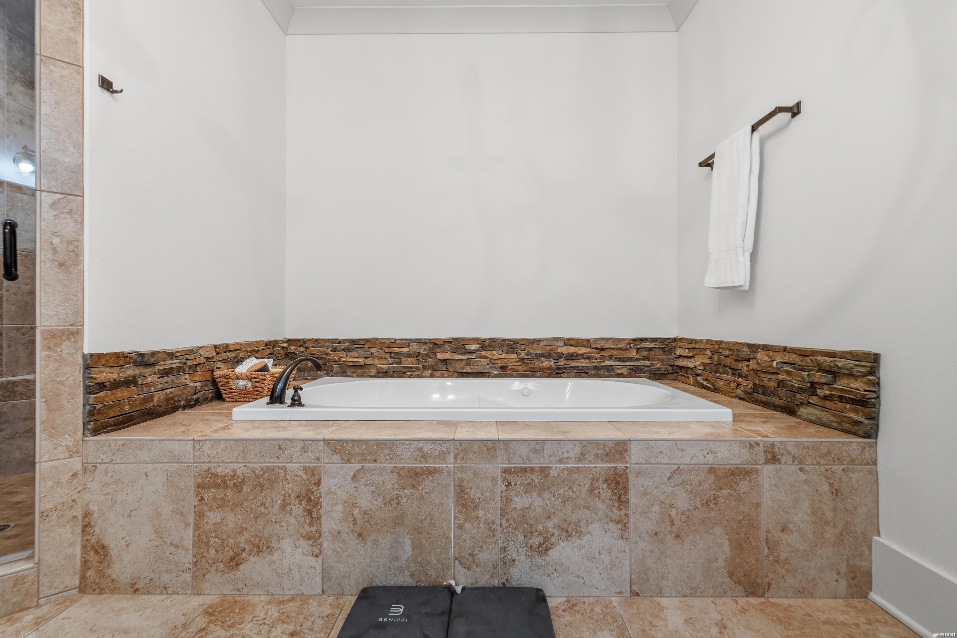 312 Lotus Loop Property Photo 27
