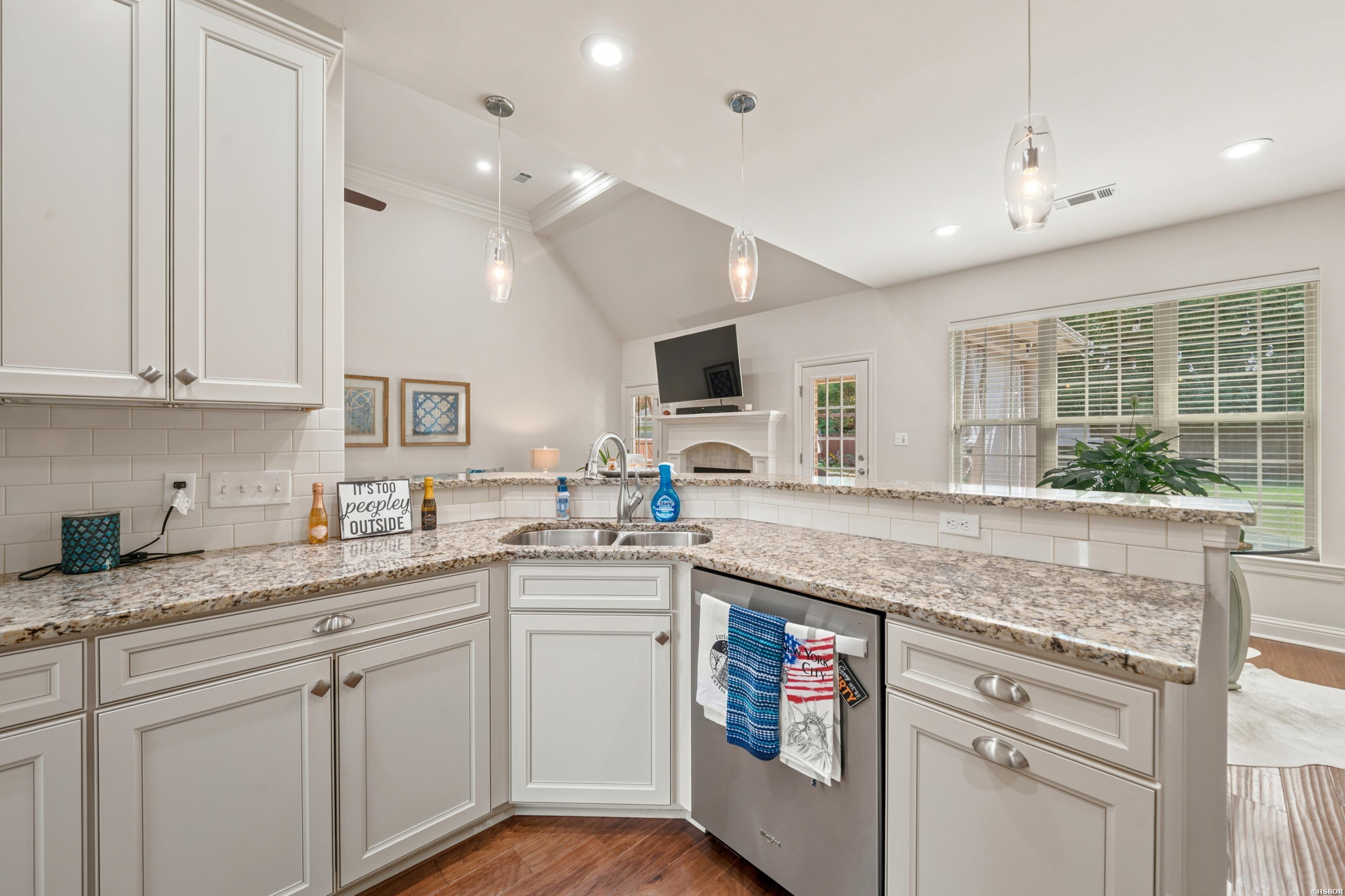 205 Blue Bell Court Property Photo 14