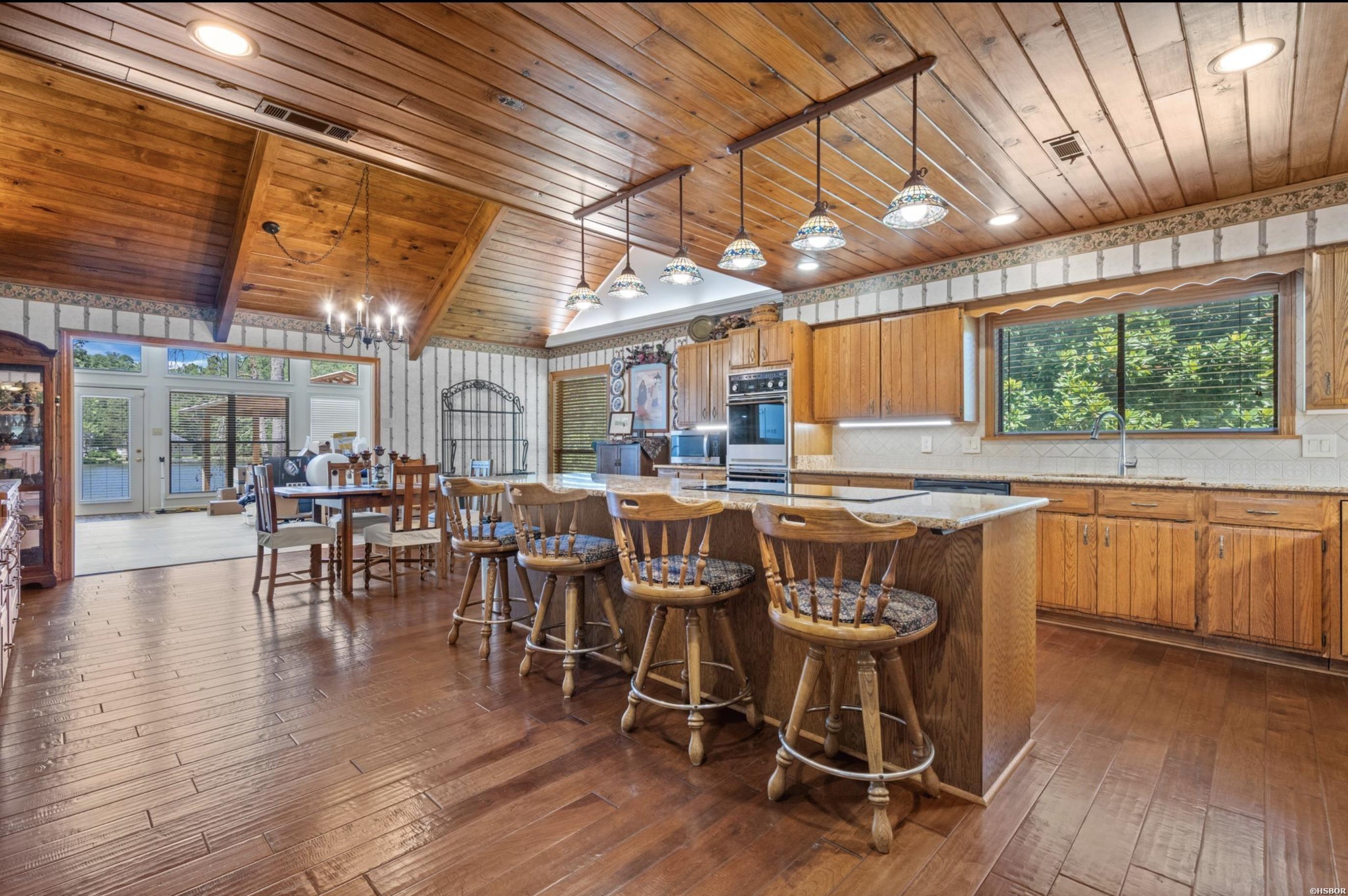 298 Frontier Trail Property Photo 15